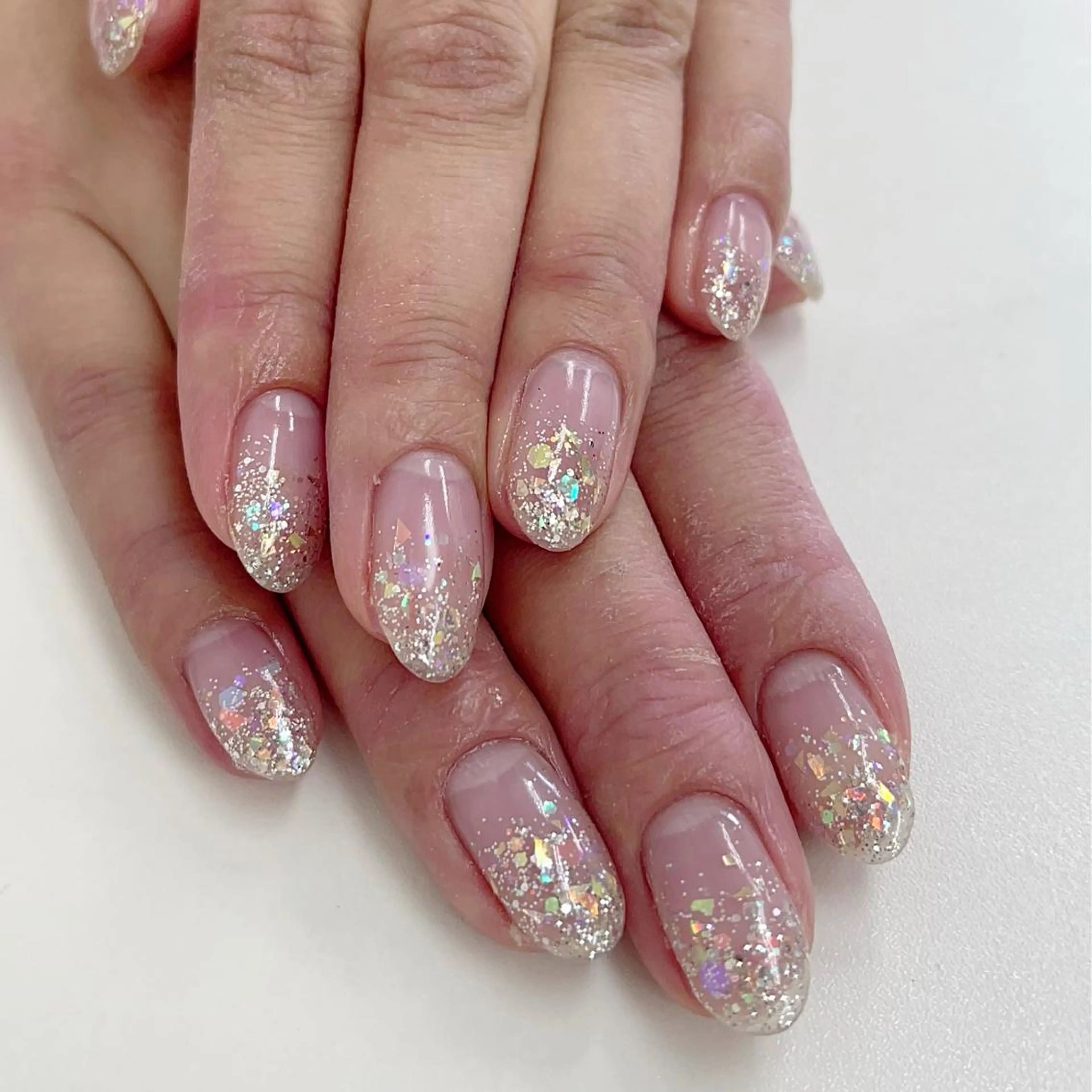 ネイル 岸本 千慧のネイルデザイン