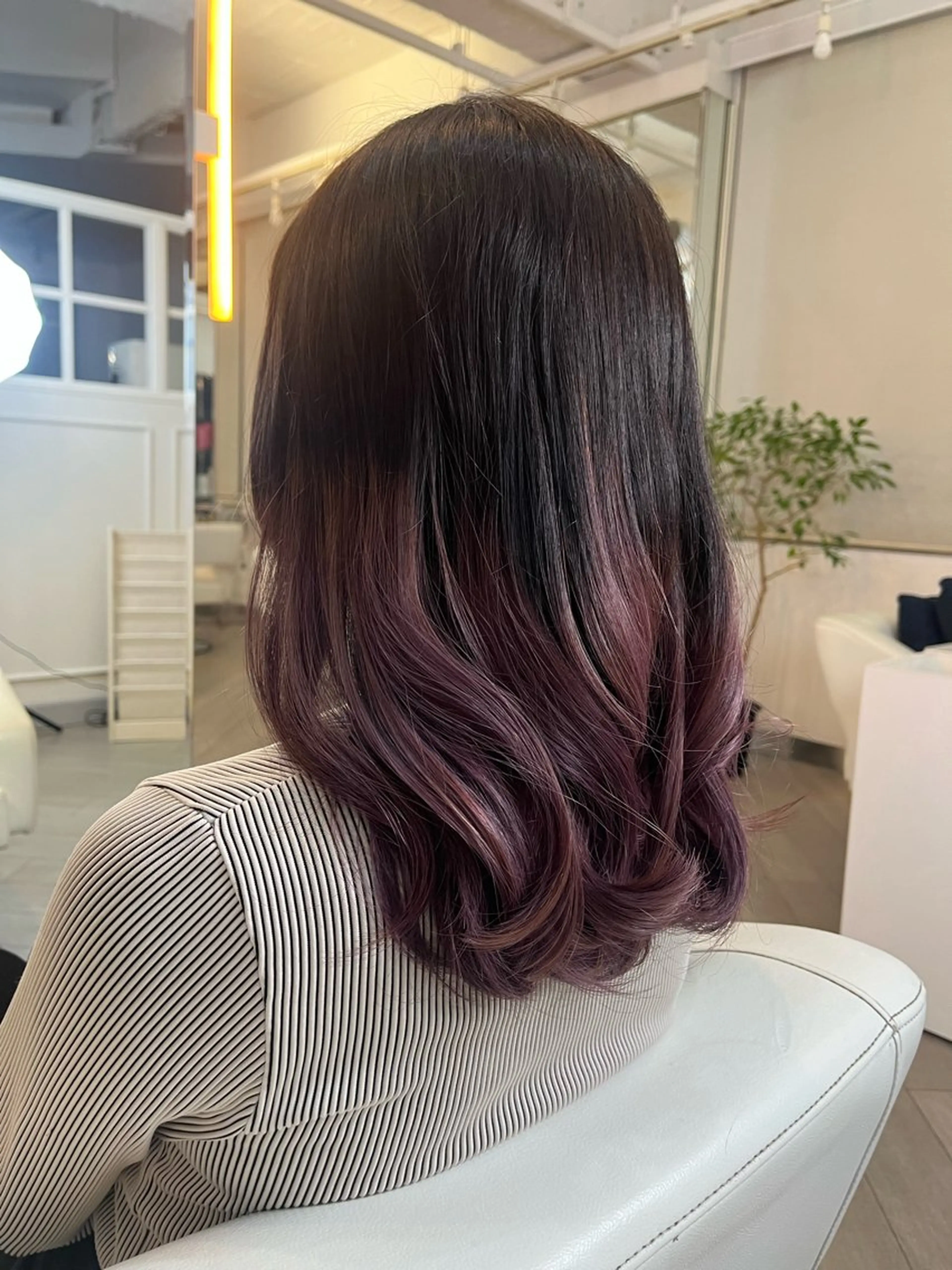 ロング パープルカラー Gramercy alex所属・フルカワ リナのヘアスタイル
