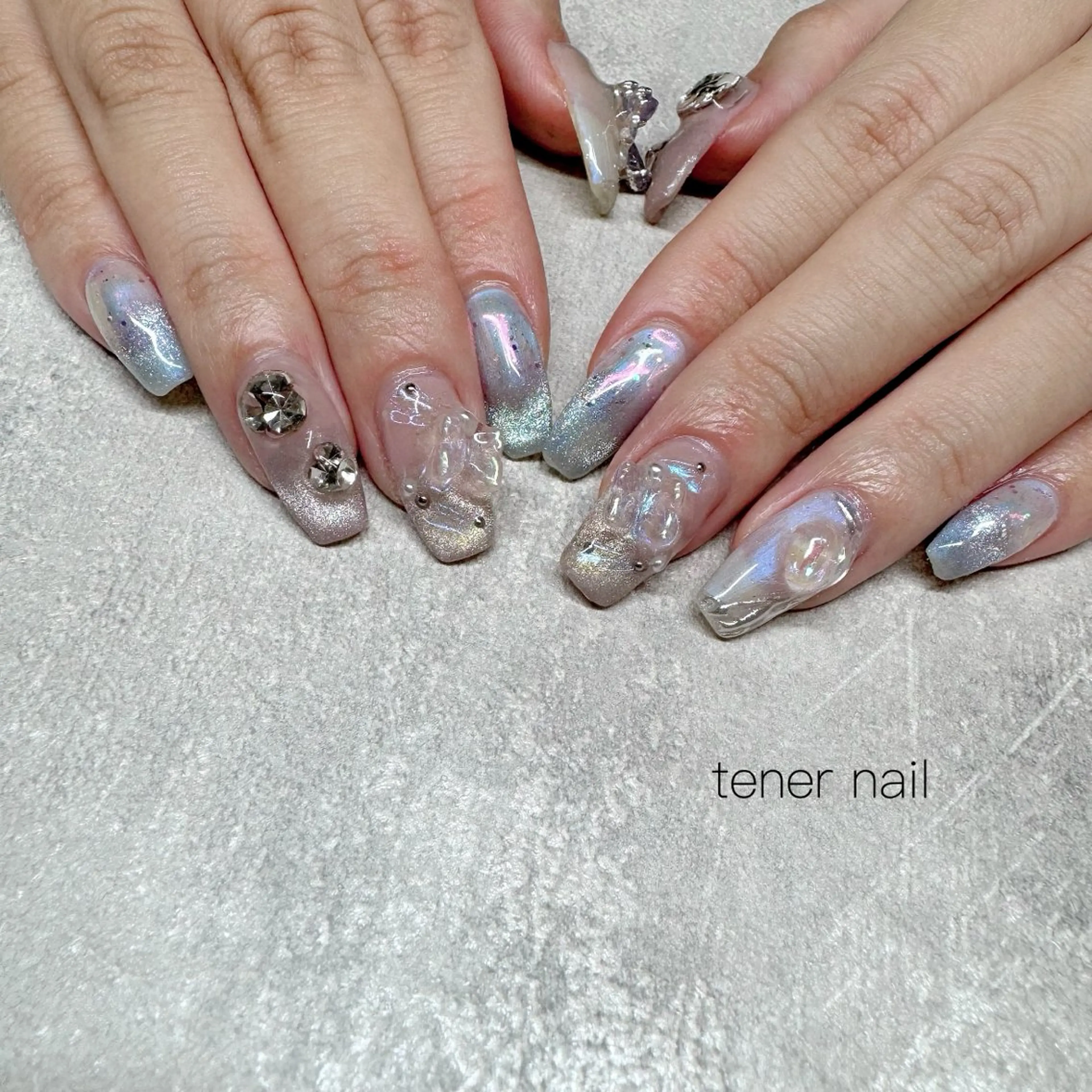 ネイル オーロラネイル ハンドネイル tener  nail  テネルネイル所属・テネルネイル tener nailのネイルデザイン