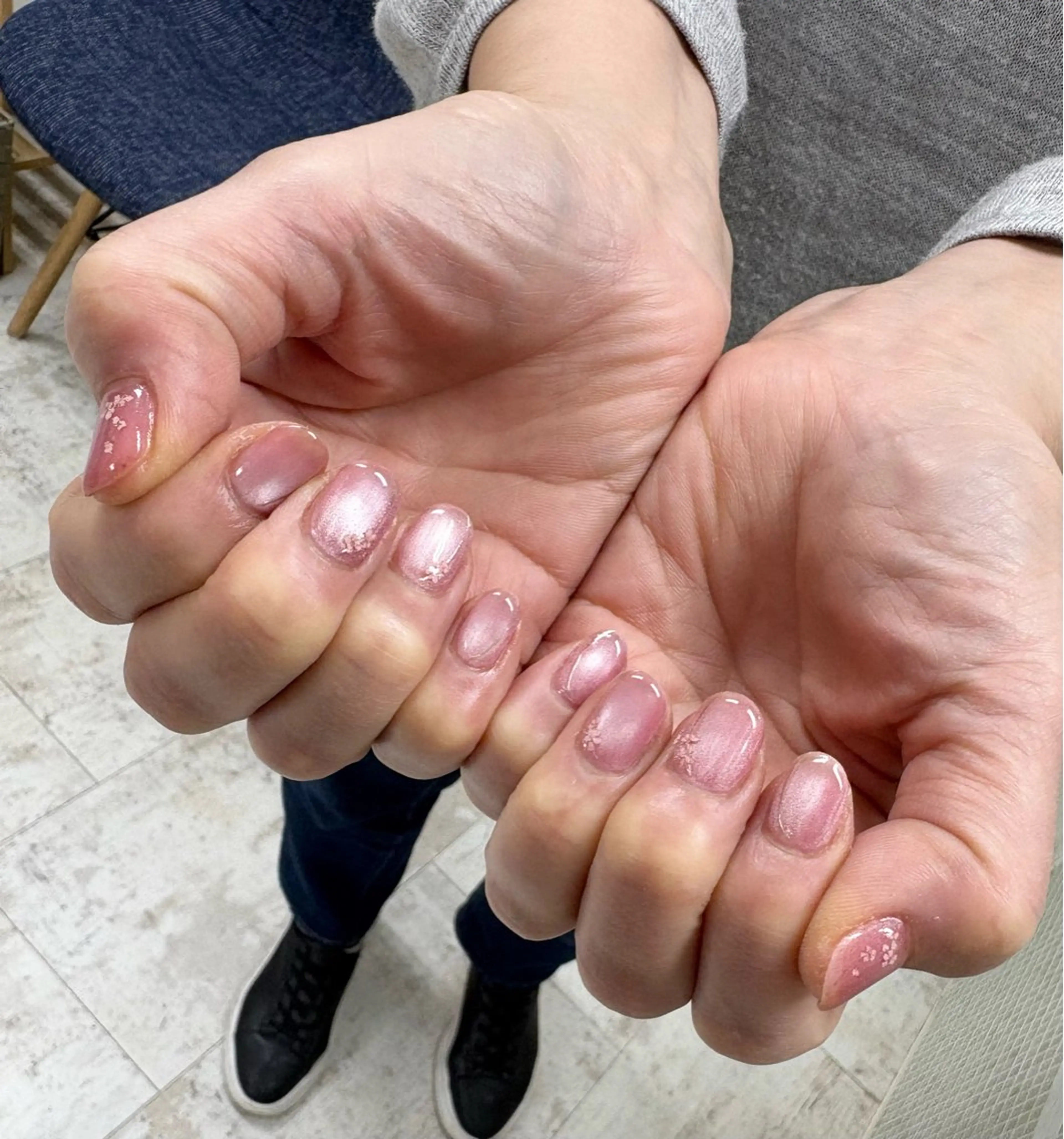 ネイル 持ち込み マハロネイルサロン横浜店所属・吉田 里菜のネイルデザイン