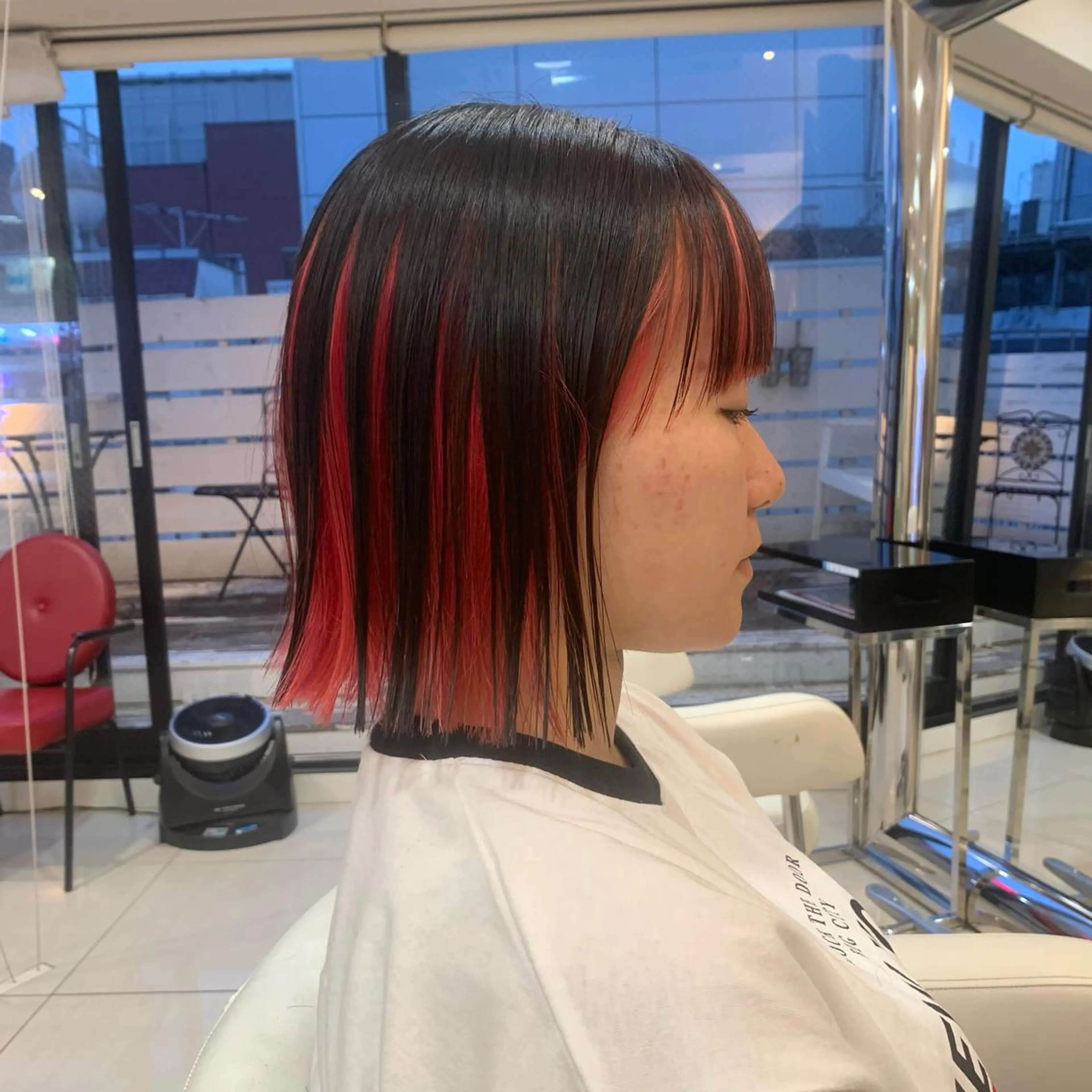 ショート ボブ 透明感カラー/ くびれヘア/館岡俊平のヘアスタイル