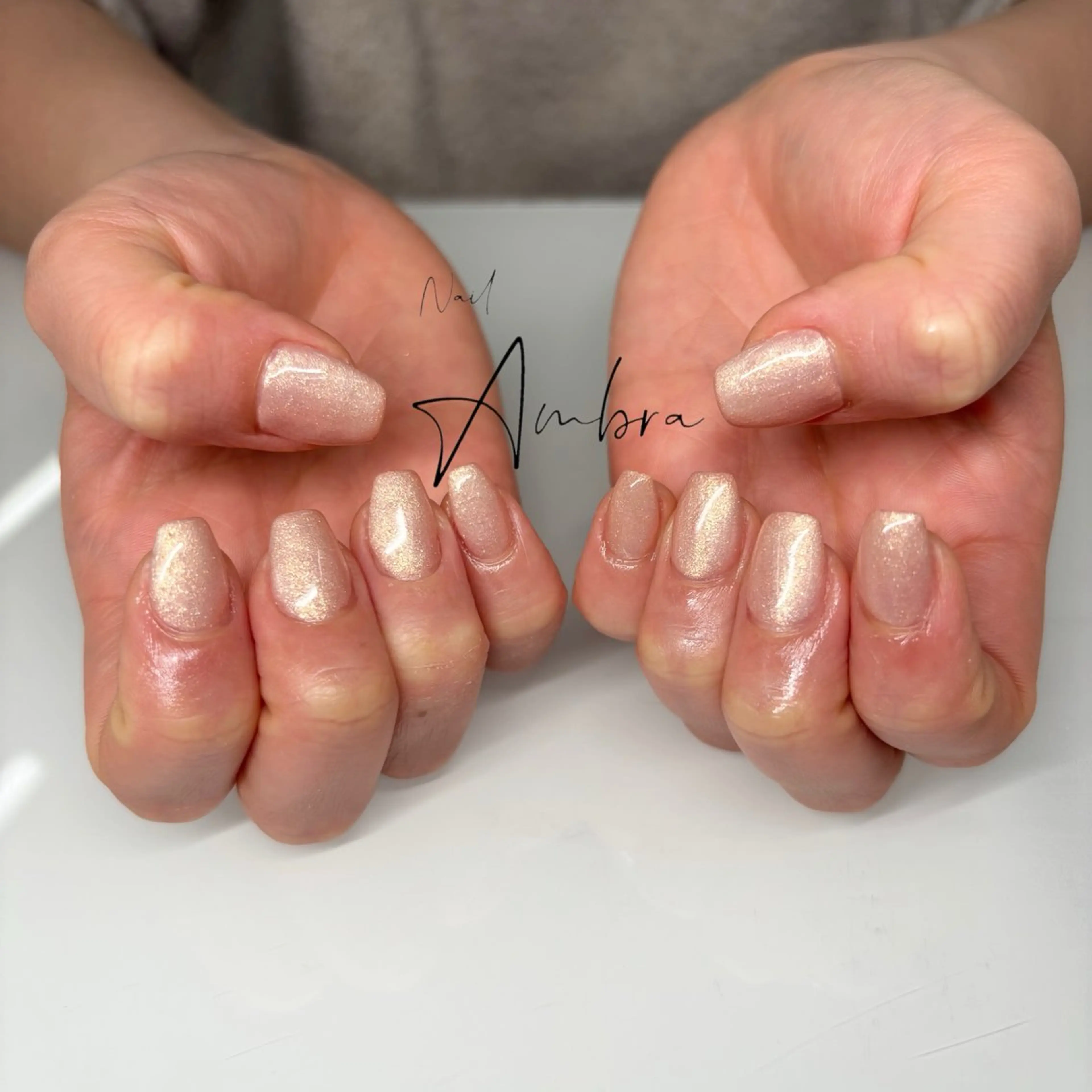 ネイル ラメ(グリッター) ワンカラーネイル ショートネイル ハンドネイル Nail Ambra 天王寺店所属・Nail Ambra fusaのネイルデザイン