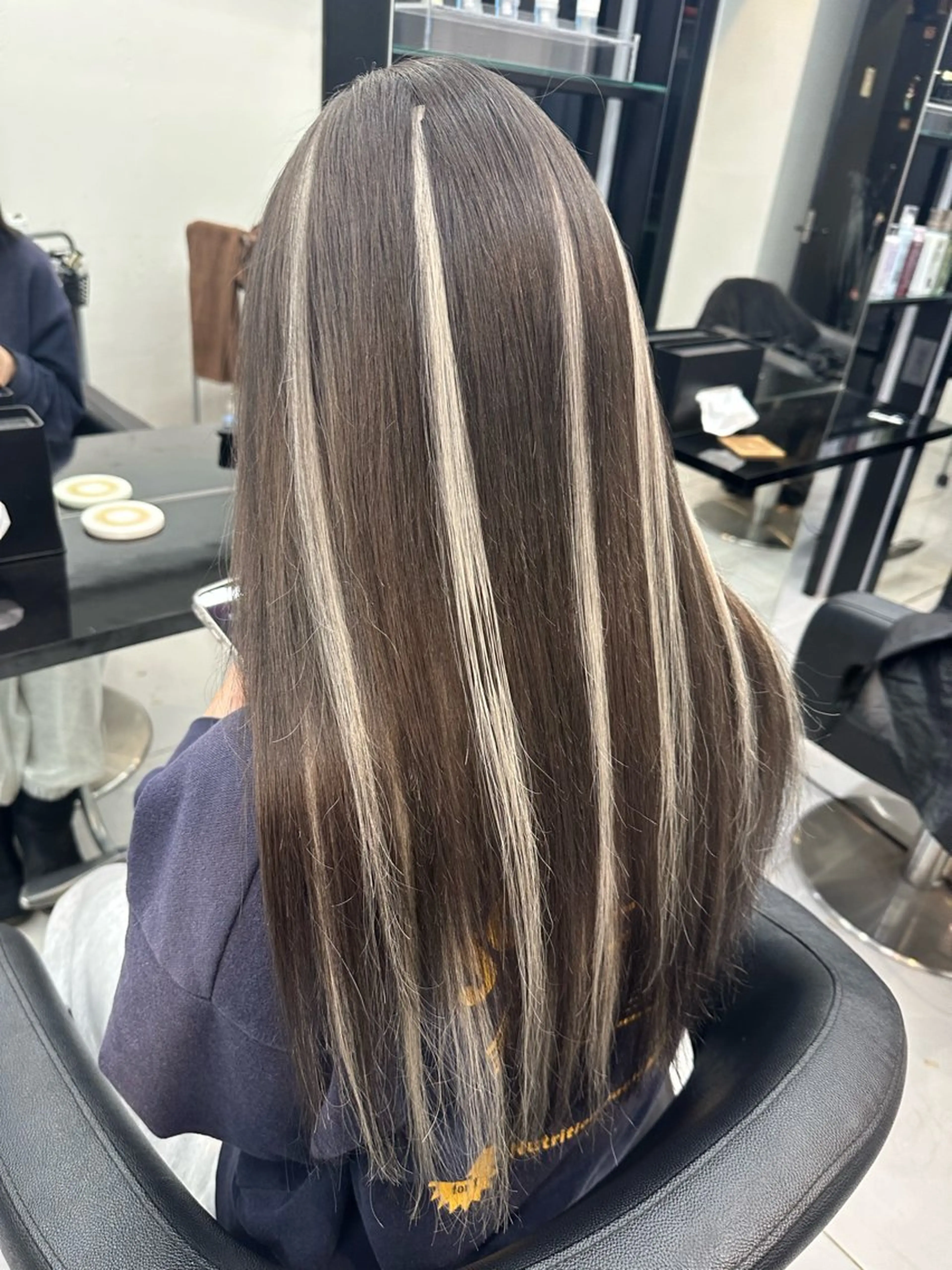 ロング エクステ ハイライト Lapis池袋所属・Lapis池袋 REIのヘアスタイル