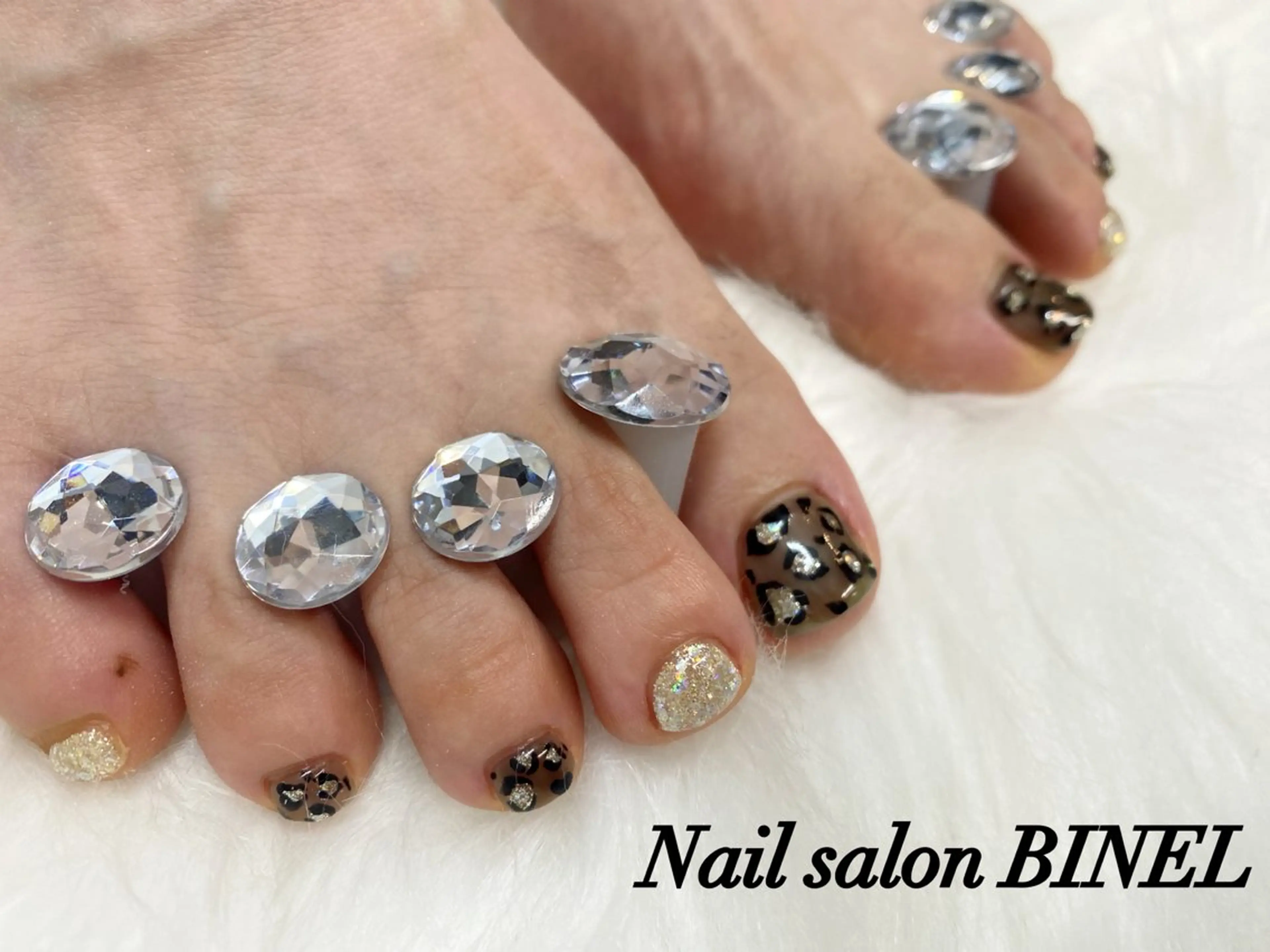 ネイル フットネイル H. Yuukaのネイルデザイン