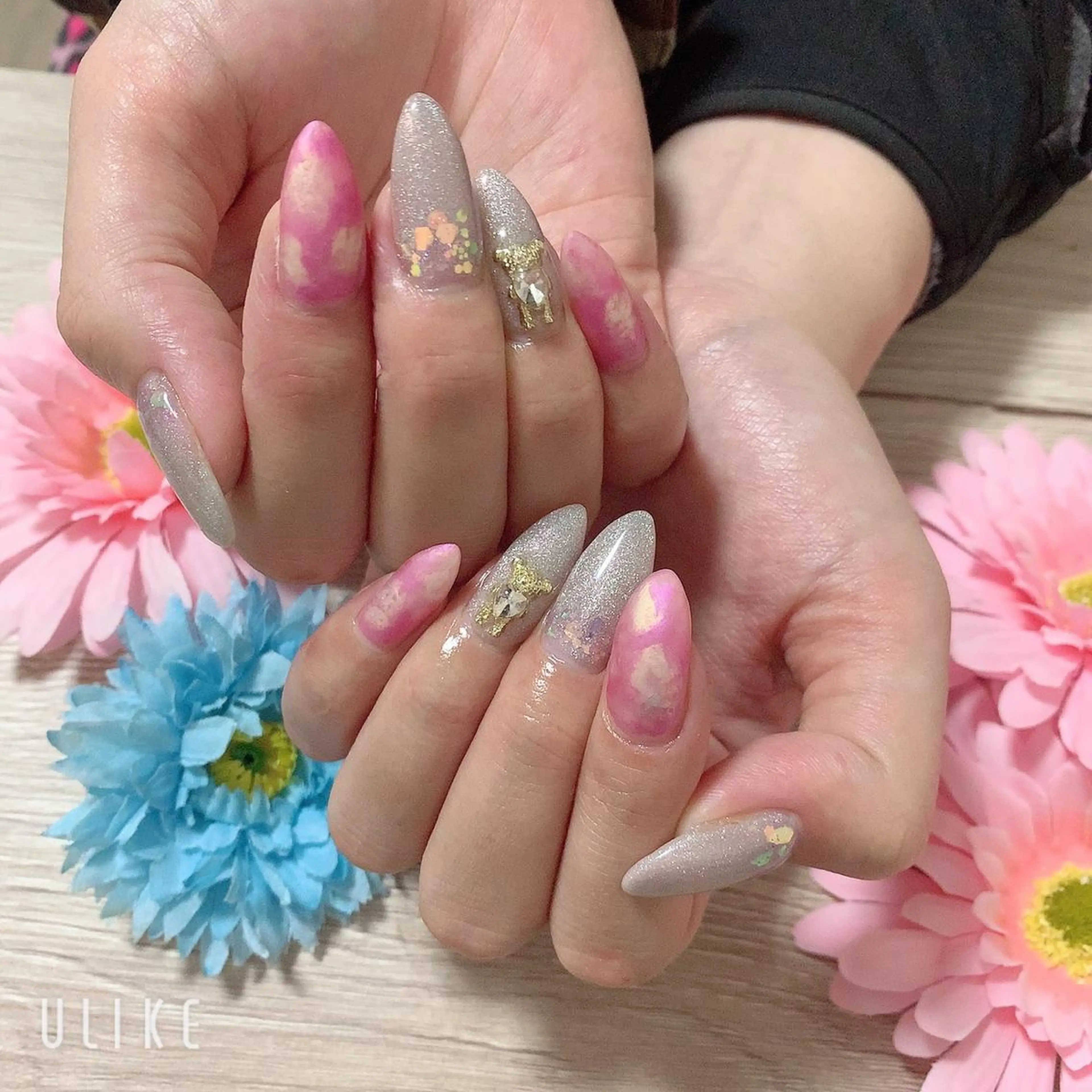 ネイル MINAMI nailsのネイルデザイン