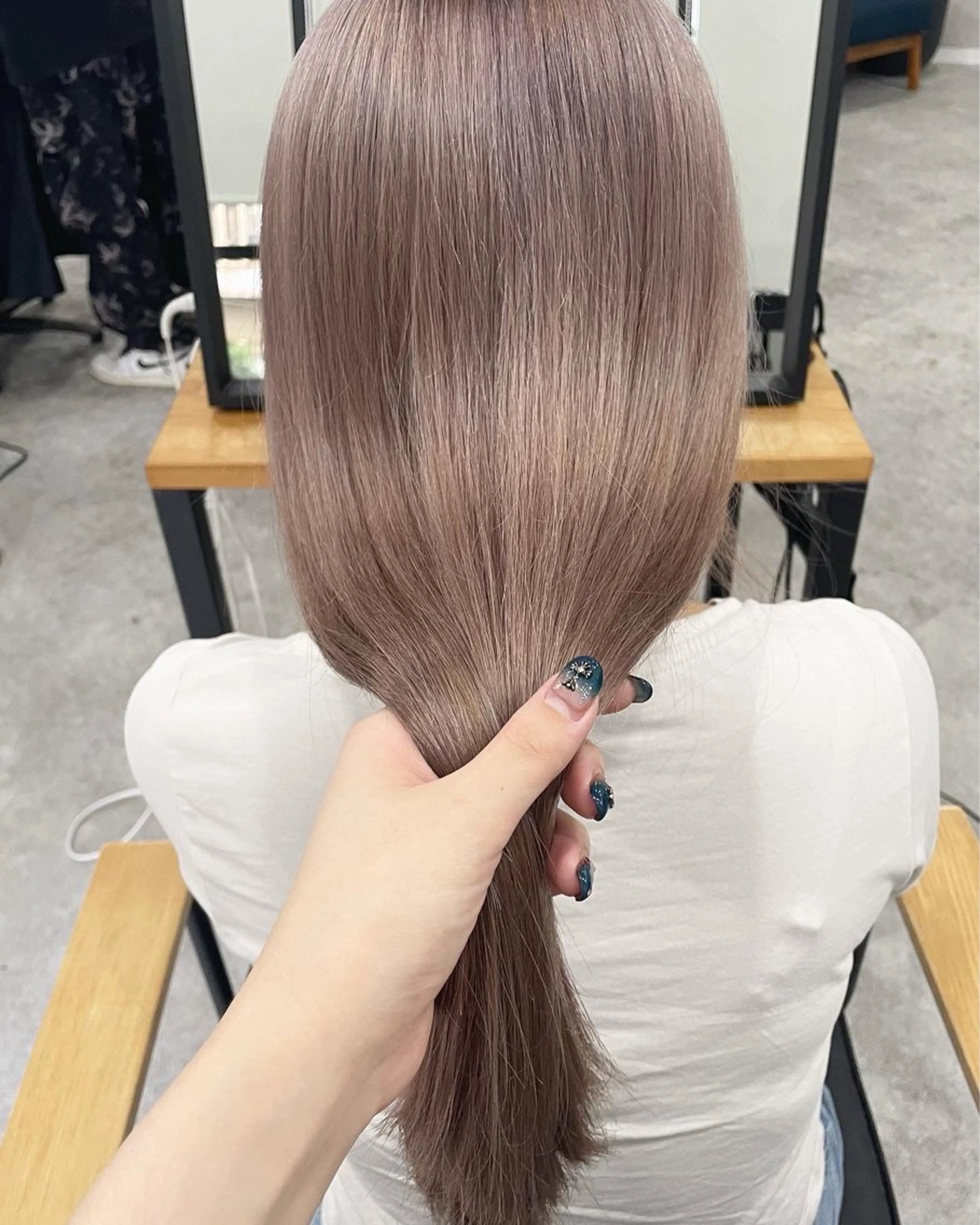 【ミニモ学割】1日1名様限定カットダブルカラー✨（ブリーチ＋オンカラー）1stepトリートメント✨💖の写真