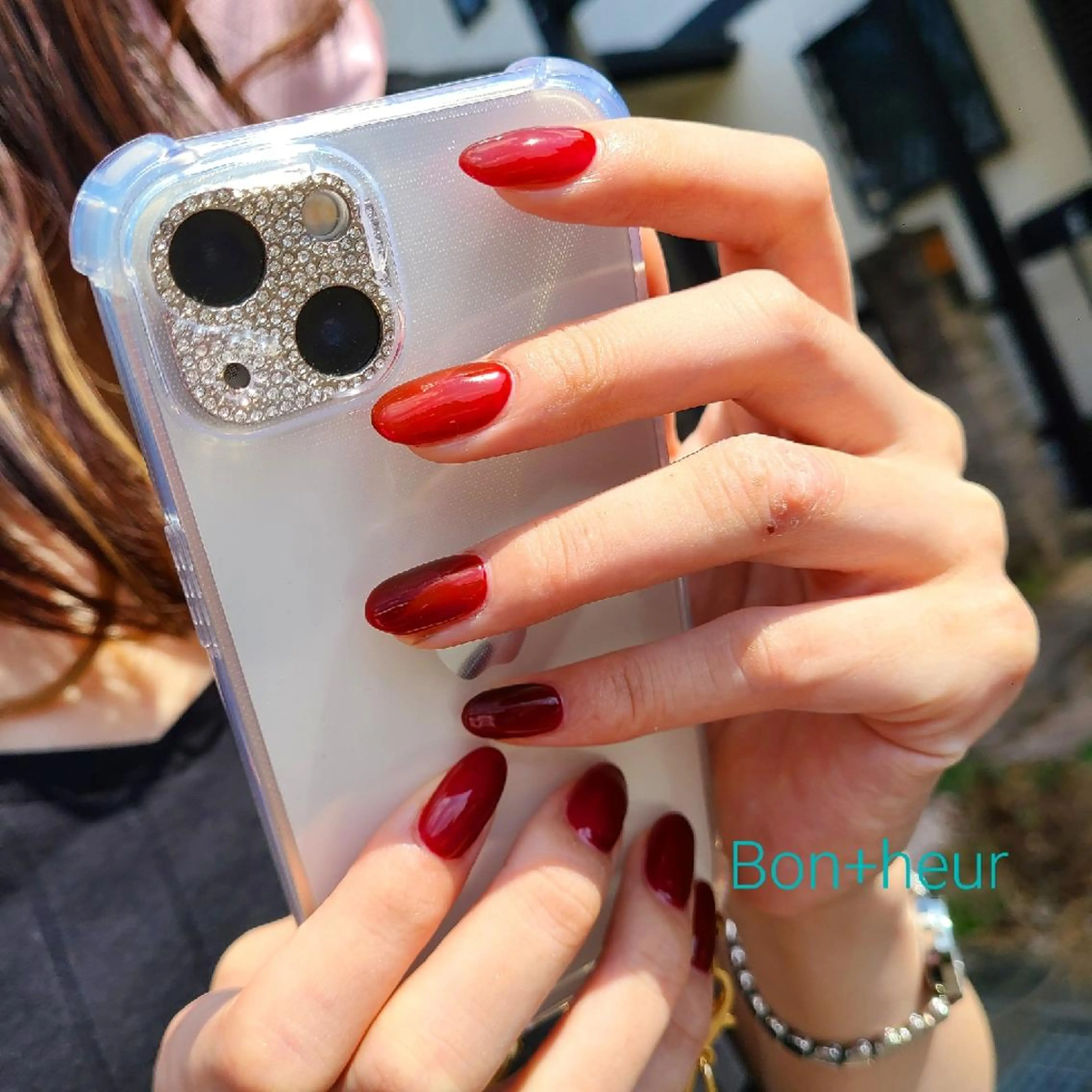 ネイル ボルドー ジェルネイル ラメ(グリッター) ニュアンスネイル オフィスネイル ハンドネイル 宮口 紗子のネイルデザイン