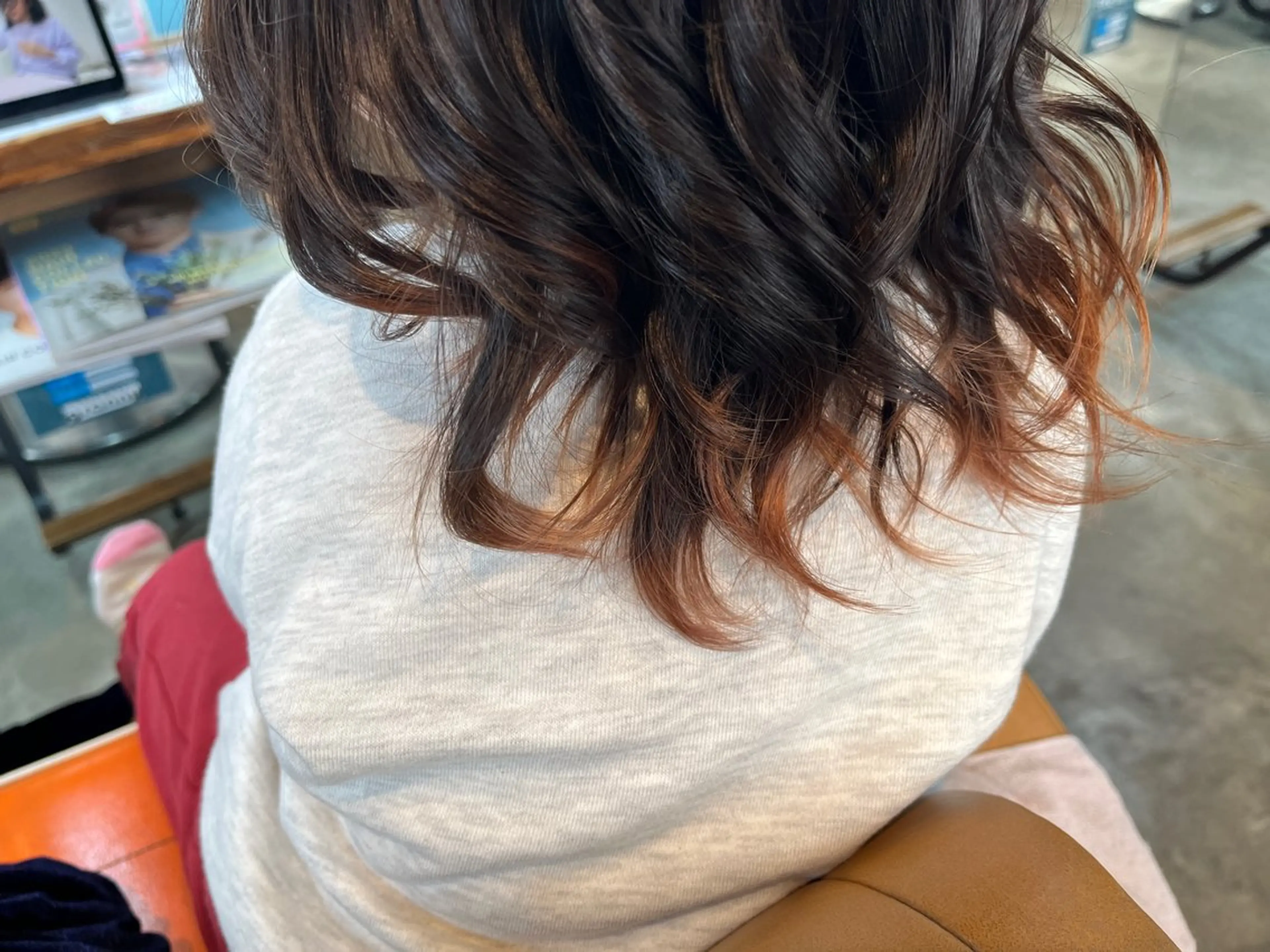 ミディアム カラー ヘアカラー 鈴木 知希のヘアスタイル