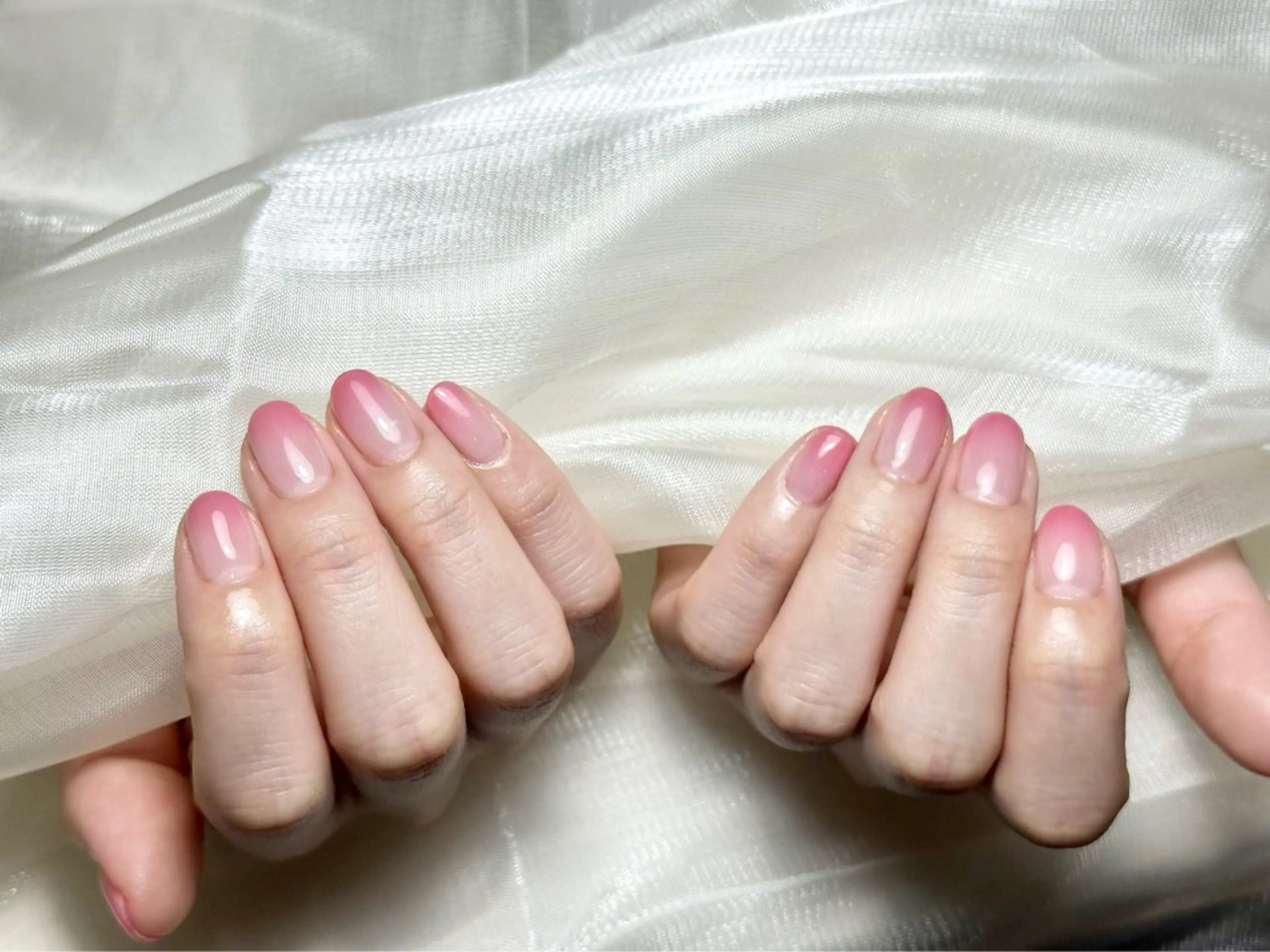 ネイル グラデーション ハンドネイル ハンドケア 💕Dreamy KIYO💕のネイルデザイン