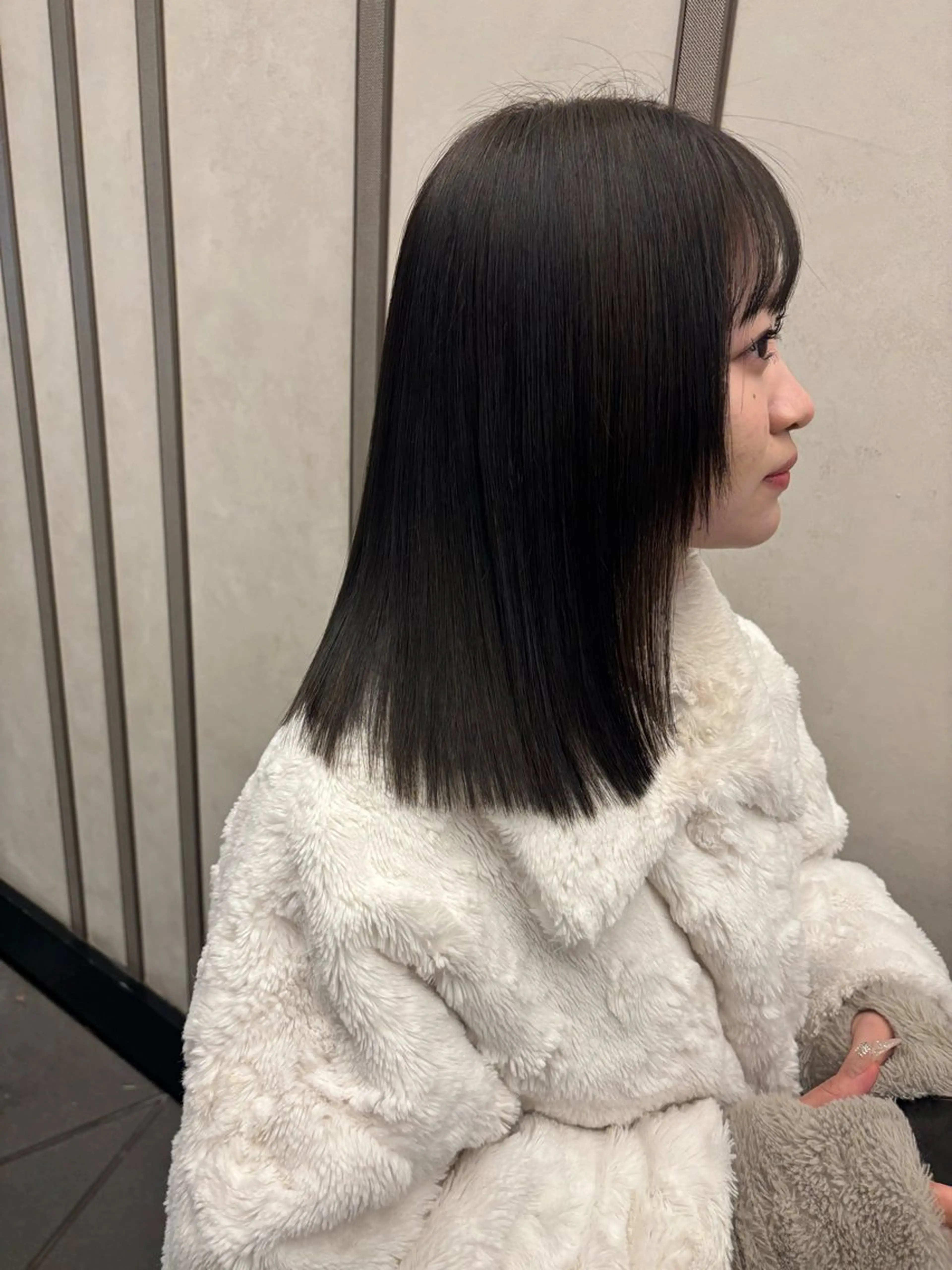 セミロング カラー 髪質改善 『ハイトーン特化』✨ 音喜多優也のヘアスタイル