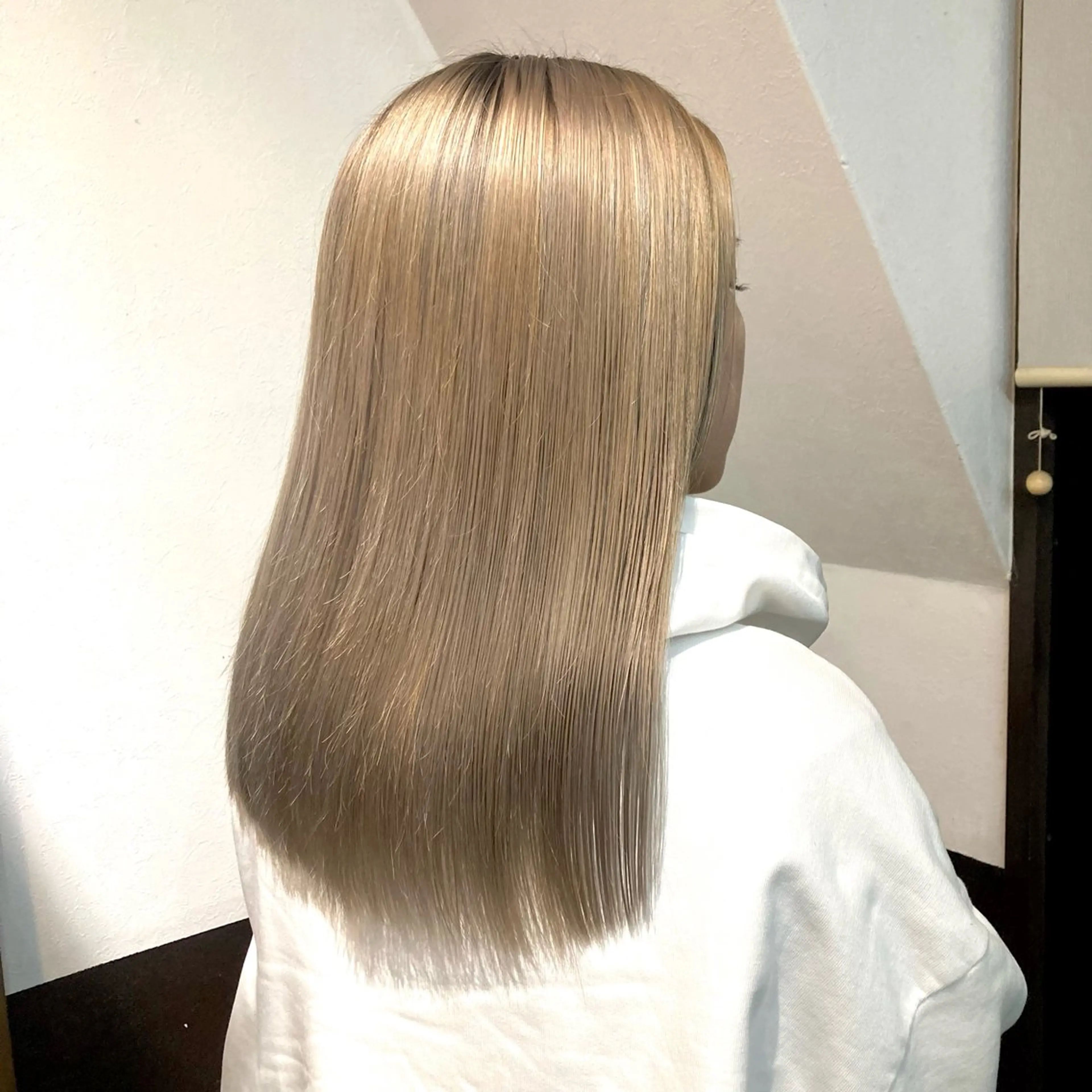 セミロング カラー hair salon mtm所属・🕊mtm🫧梅田/ 定額制/透明感/艶髪のヘアスタイル