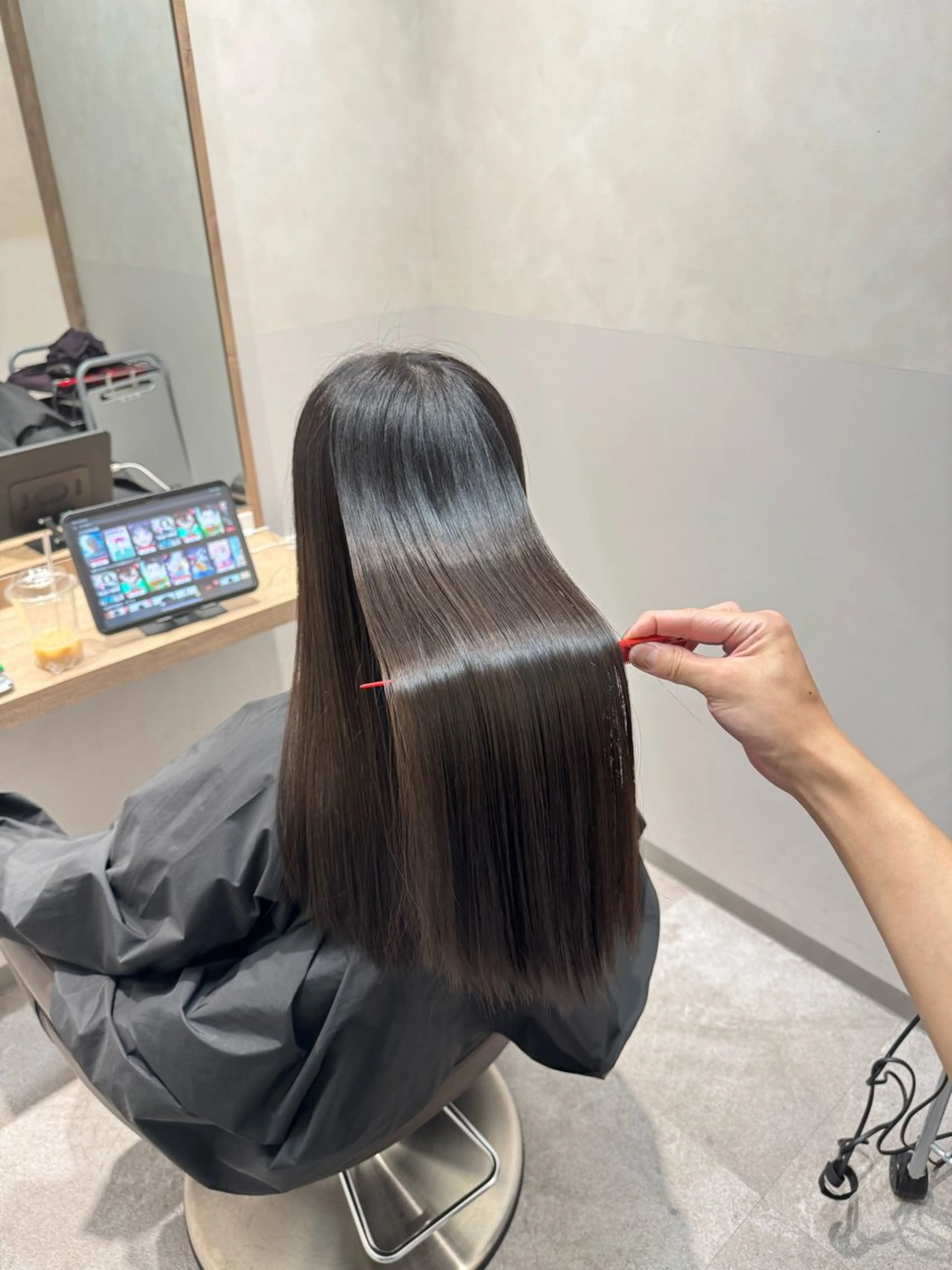 ロング カット 縮毛矯正 トリートメント SALOWIN 栄３丁目店所属・福田 修平💎 髪質改善/美髪矯正のヘアスタイル