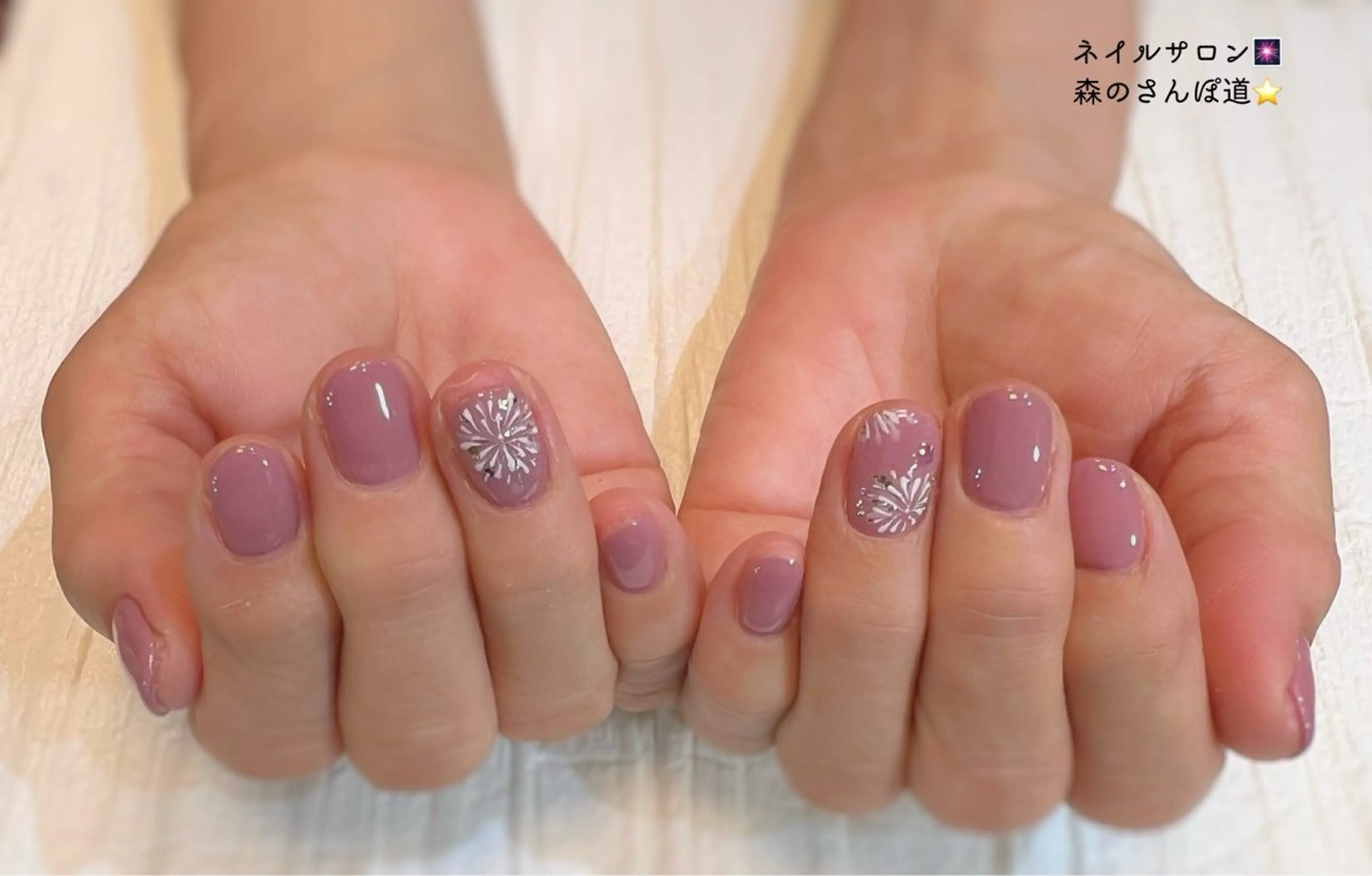 ネイル ハンドネイル 森のさんぽ道所属・ショートネイル 森のさんぽ道のネイルデザイン