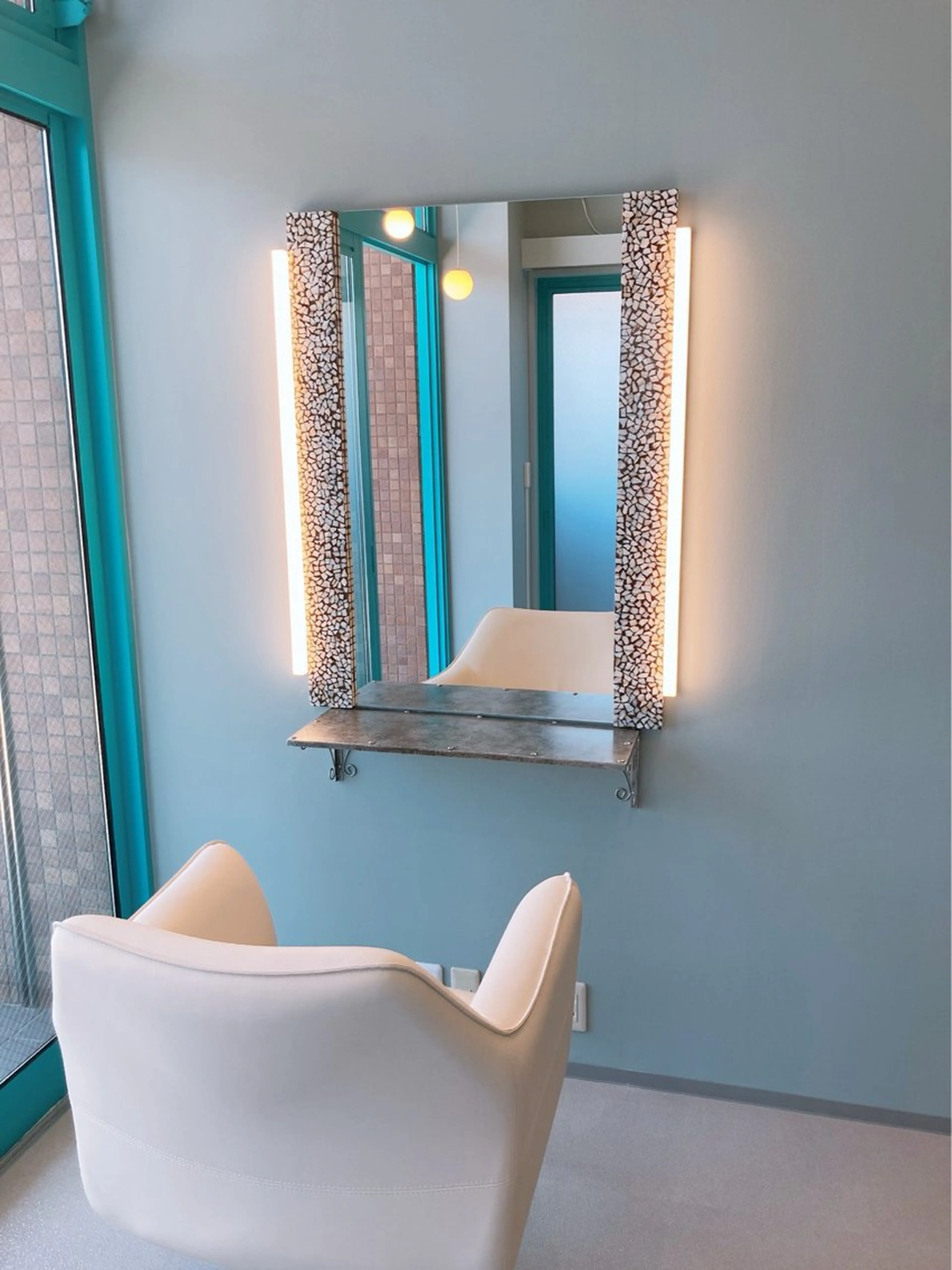 カラー 小島 瑞貴のエステ・リラクイメージ