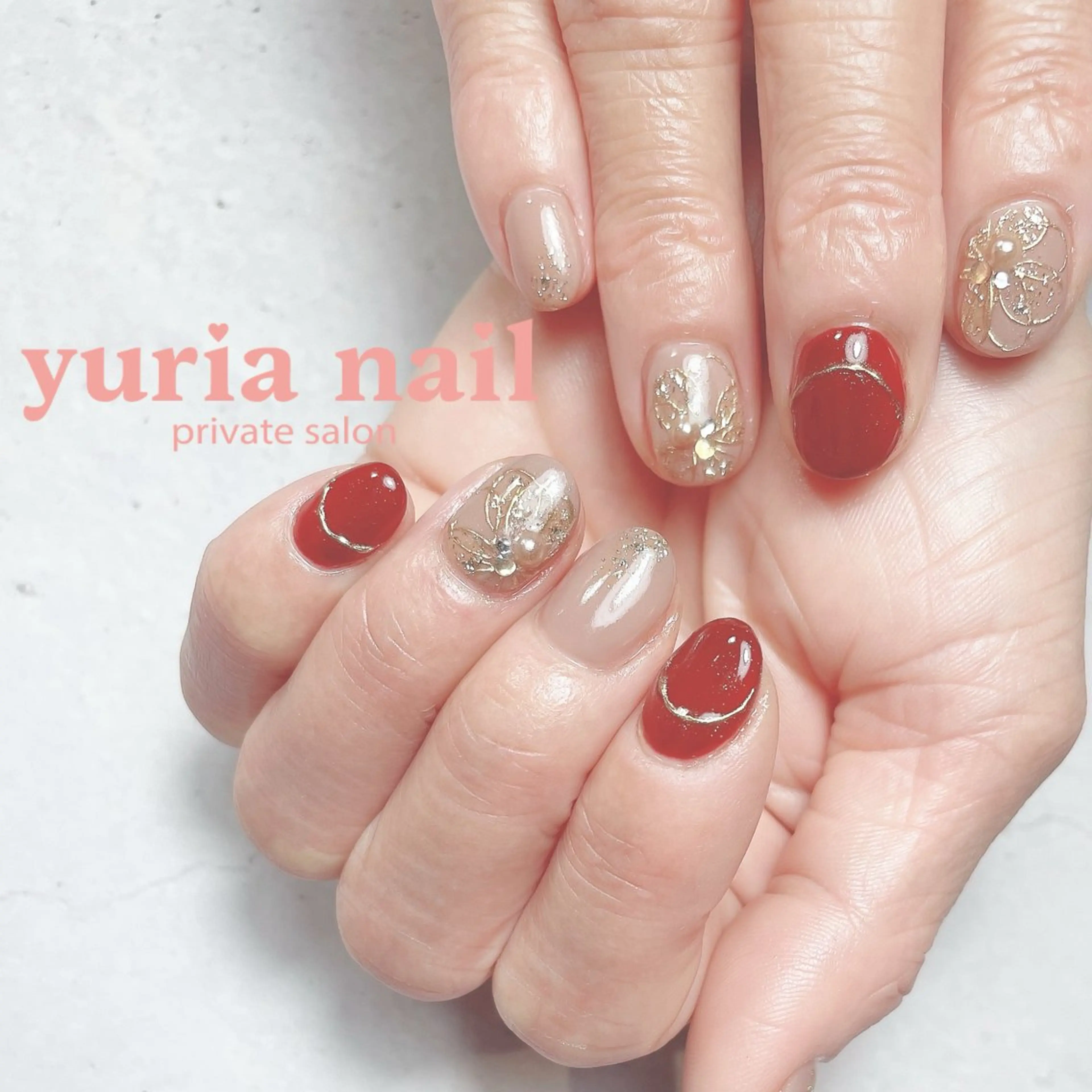 ネイル ボルドー フラワーネイル ジェルネイル ミラーネイル ニュアンスネイル ハンドネイル 小林 ゆりあのネイルデザイン