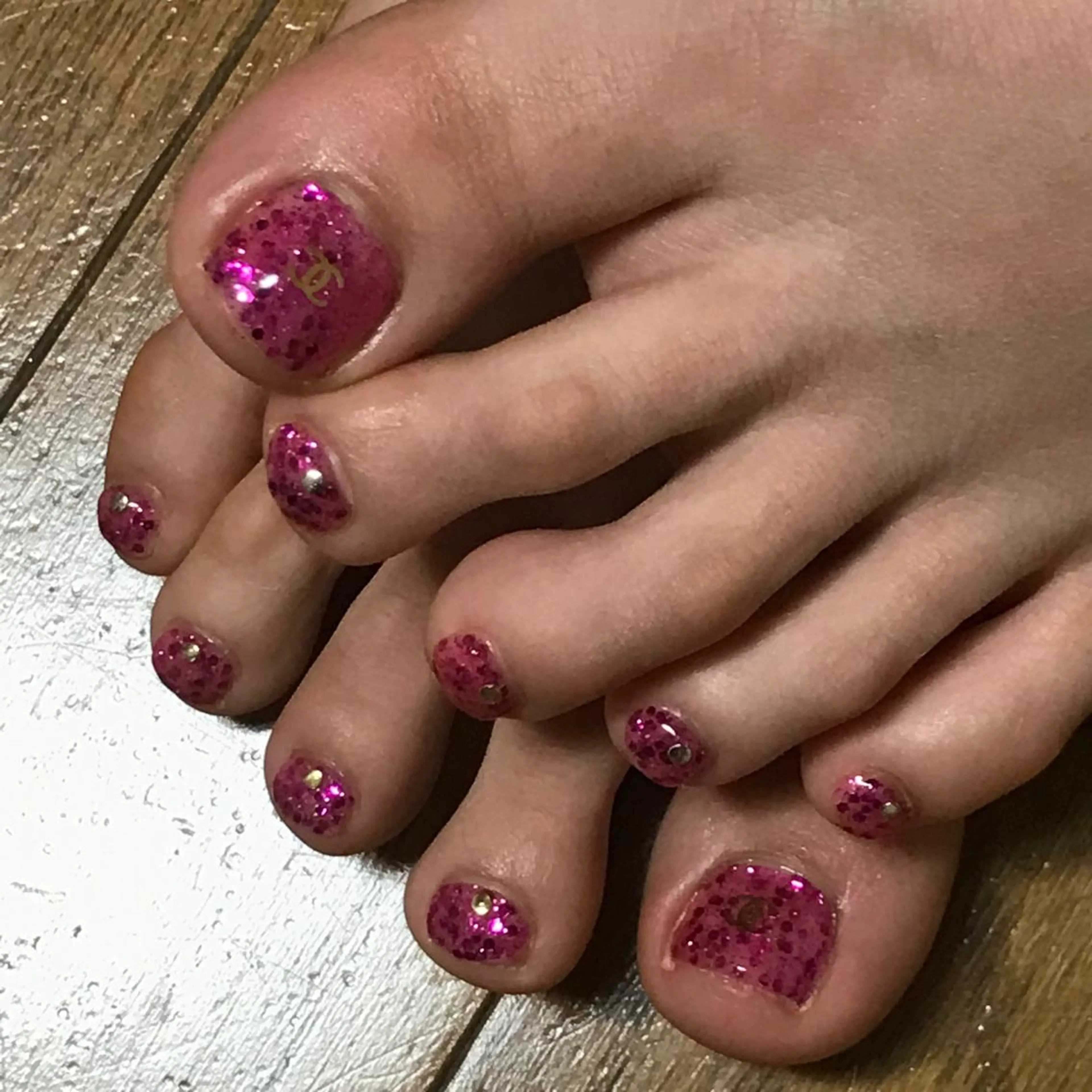 ネイル フットネイル ワンカラーネイル 安藤 Charlotteのネイルデザイン