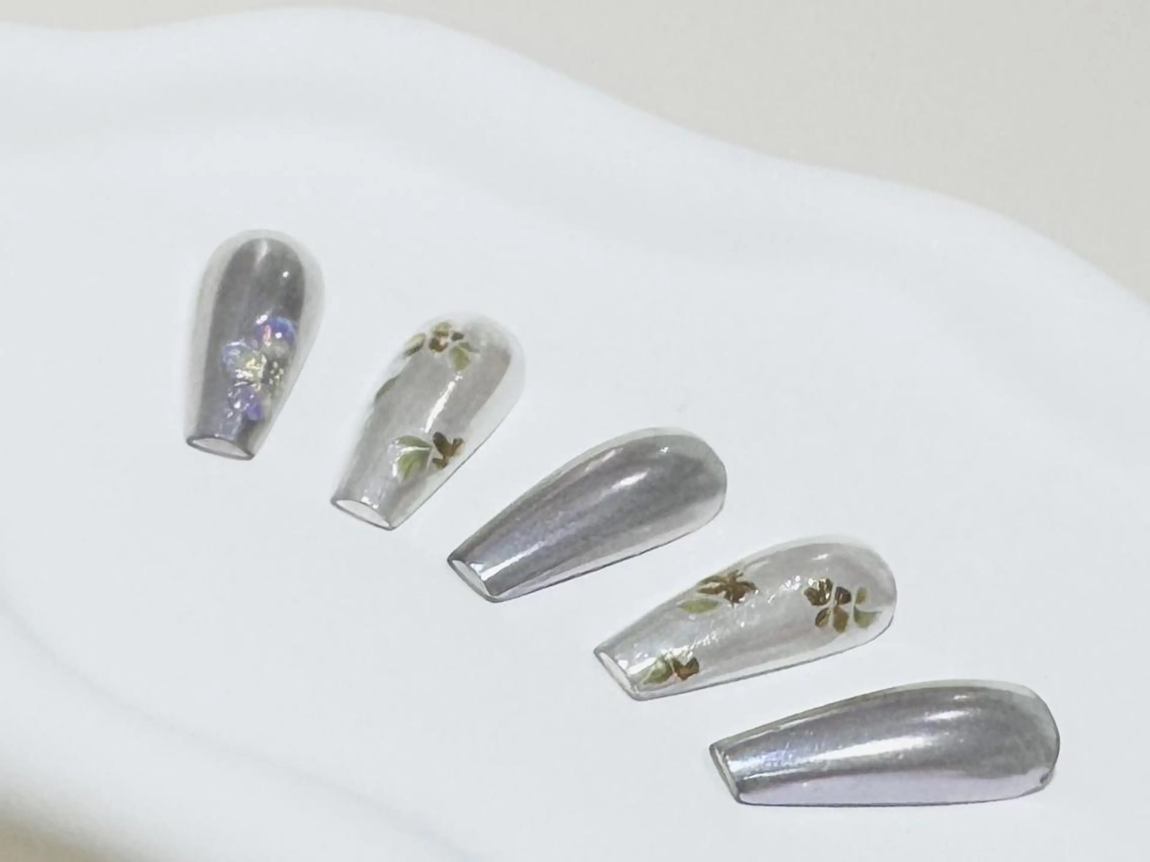 ネイル フットネイル フレンチネイル ジェルネイル ガラスフレンチ 韓国ネイル MoriseNail 表参道のネイルデザイン