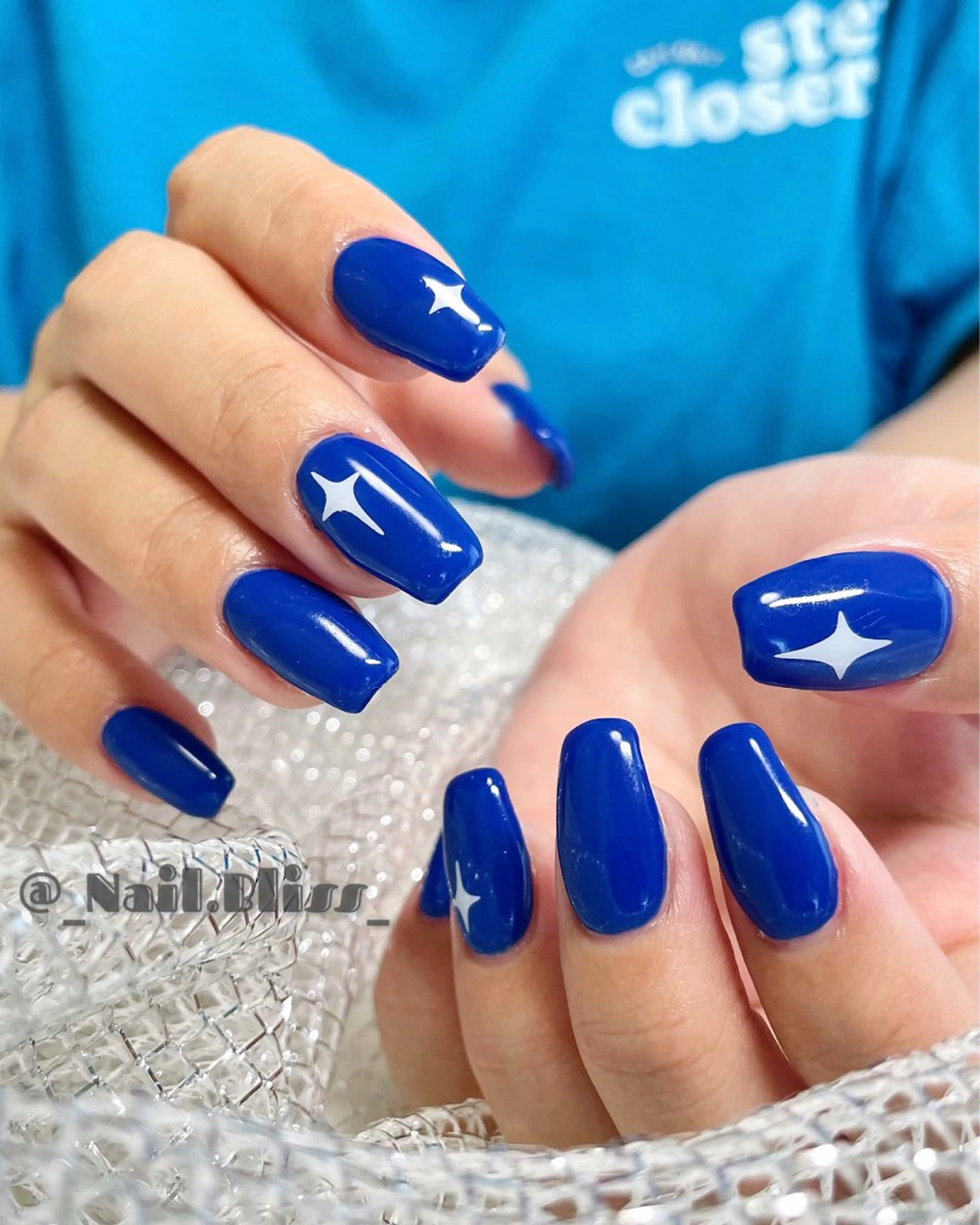 ネイル キラキラネイル 持ち込み ワンカラーネイル シンプルネイル ハンドネイル NAIL BLISSのネイルデザイン