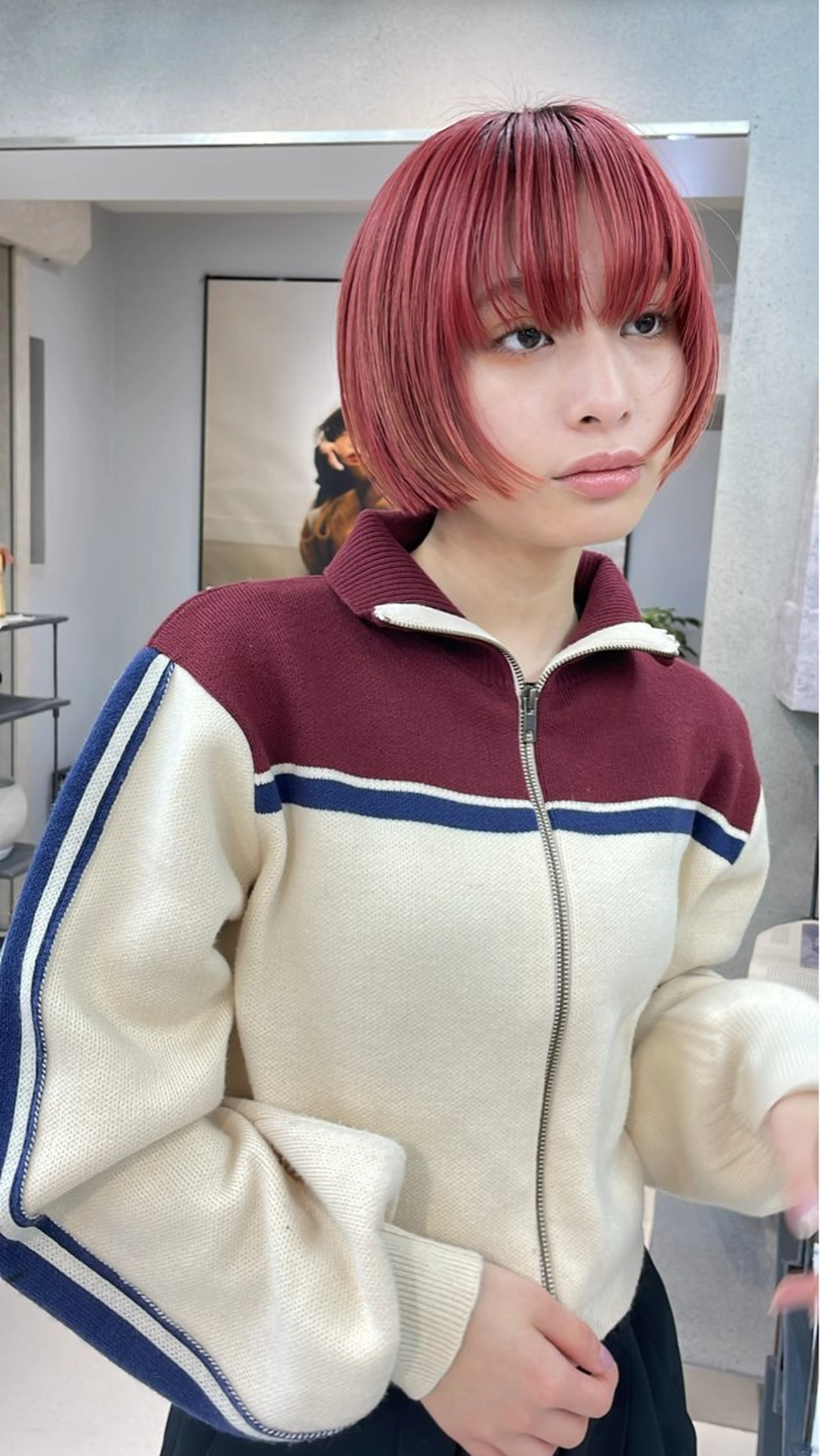 ショート カラー ヘアアレンジ 似合わせカット ボブ/透明感ベージュ 🫧クルミ🌟のヘアスタイル