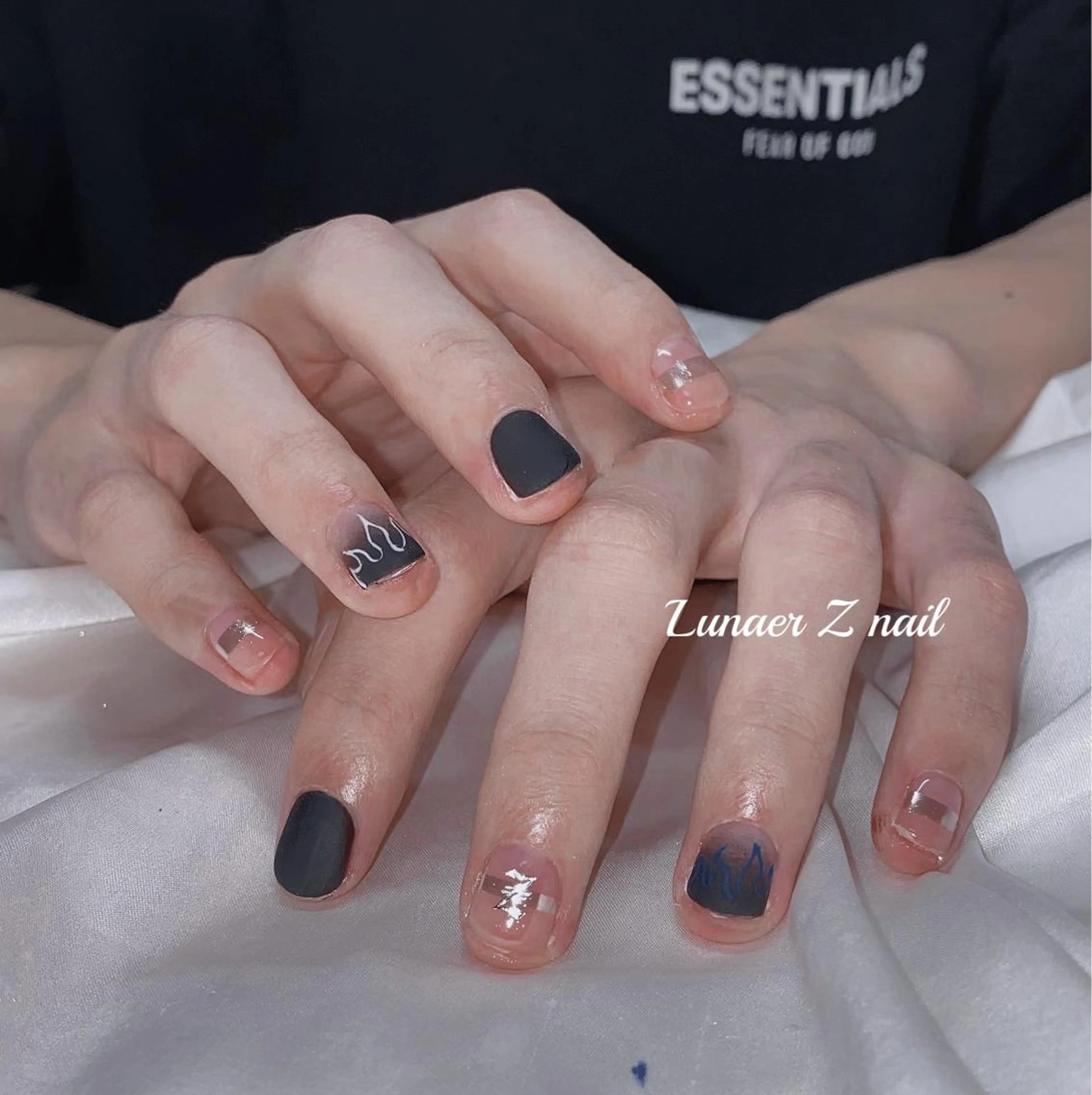 ネイル 🌖す い🌒のネイルデザイン