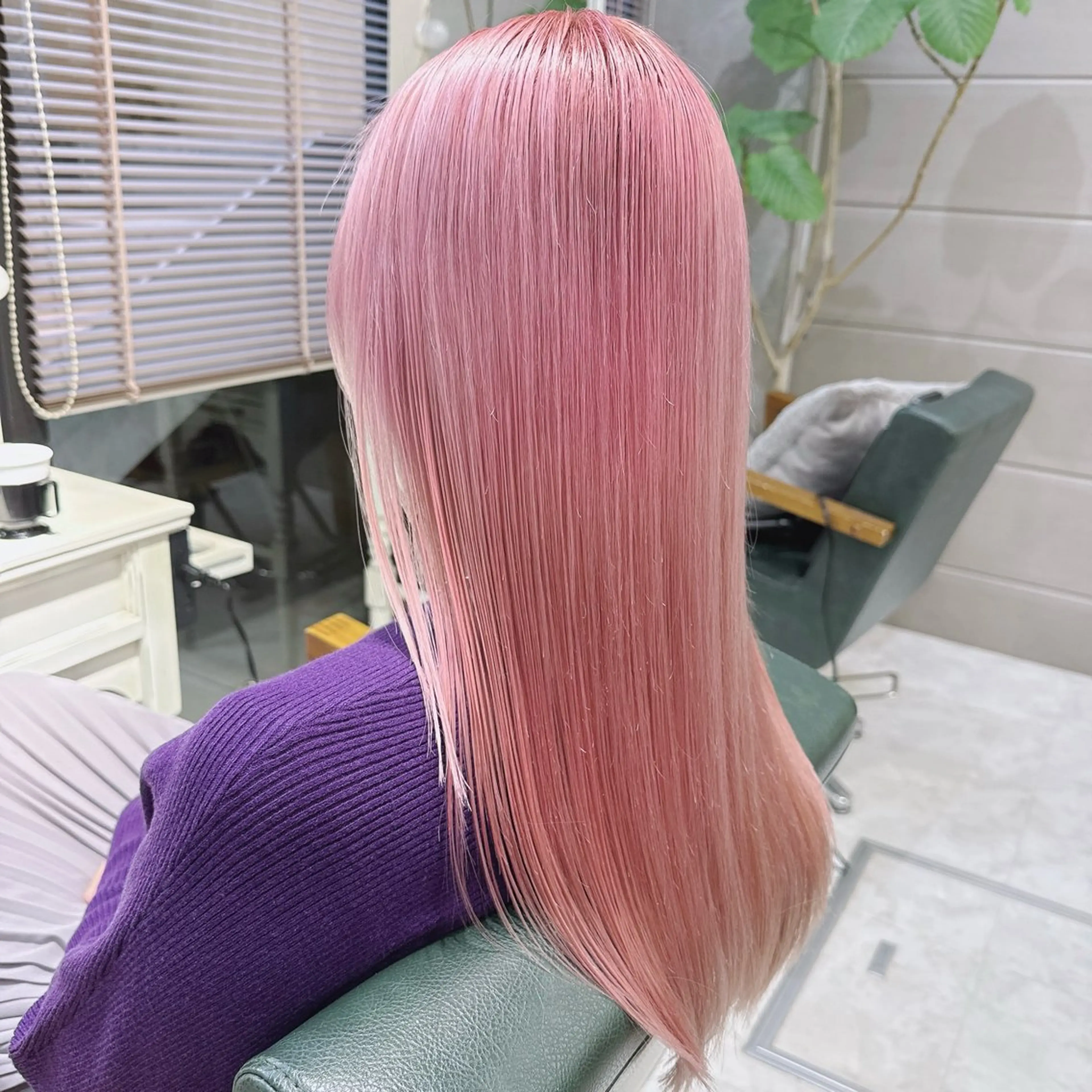 ロング カラー ブリーチ デザインカラー ハイトーンカラー ピンクカラー ヘアカラー トリートメント DAYS Men’sのヘアスタイル