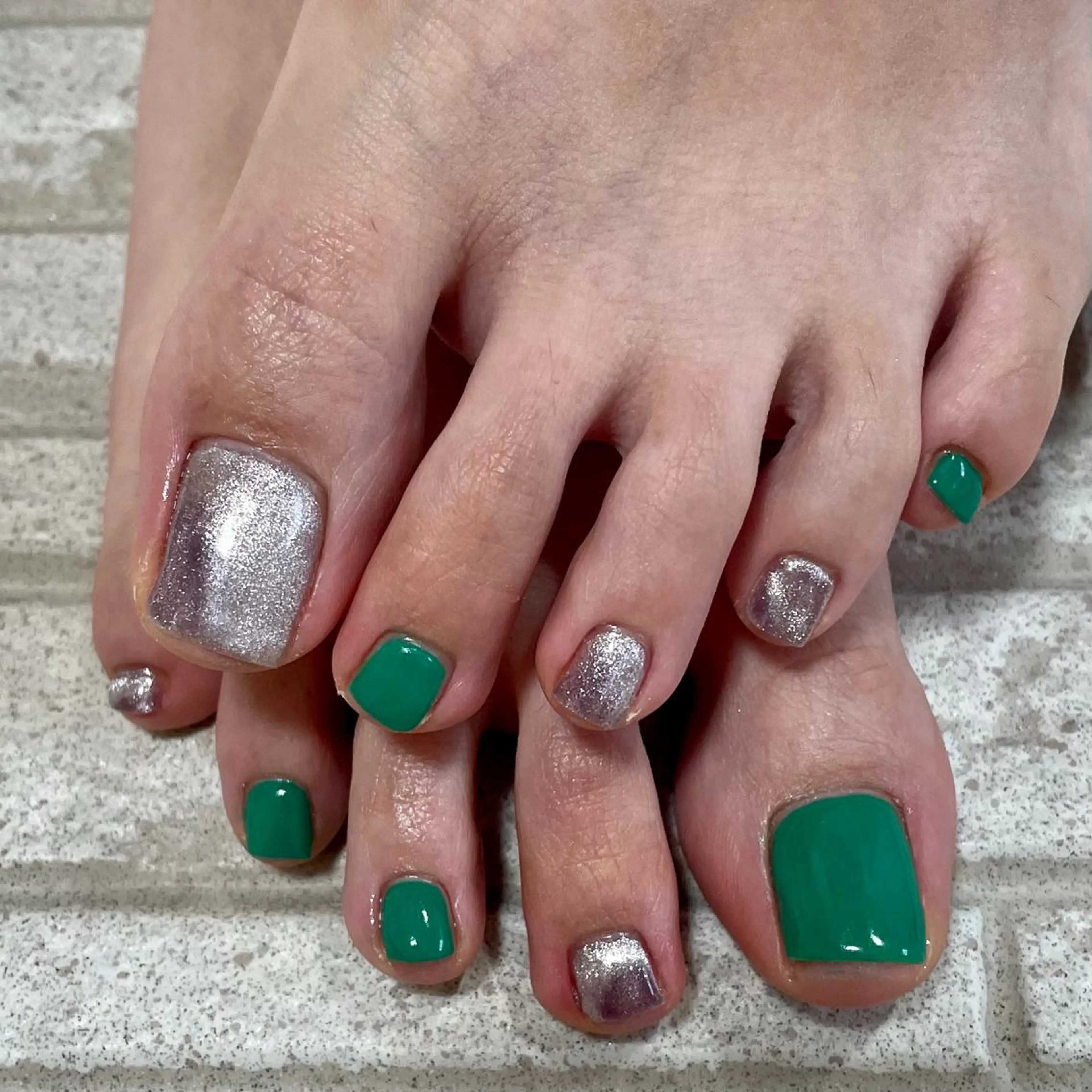 ネイル フットネイル ワンカラーネイル 奥園 良恵のネイルデザイン