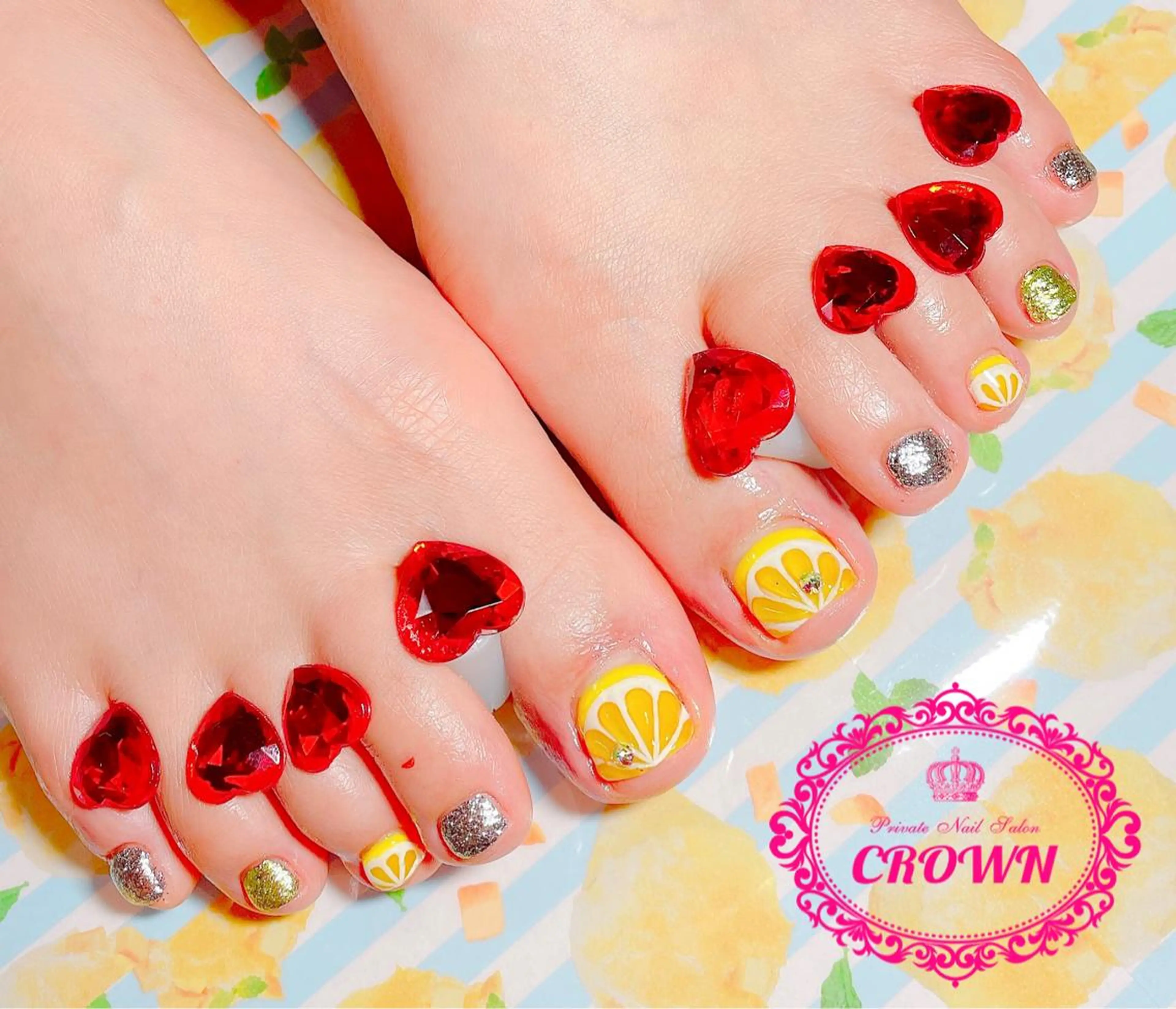 ネイル CROWN プライベートサロンのネイルデザイン