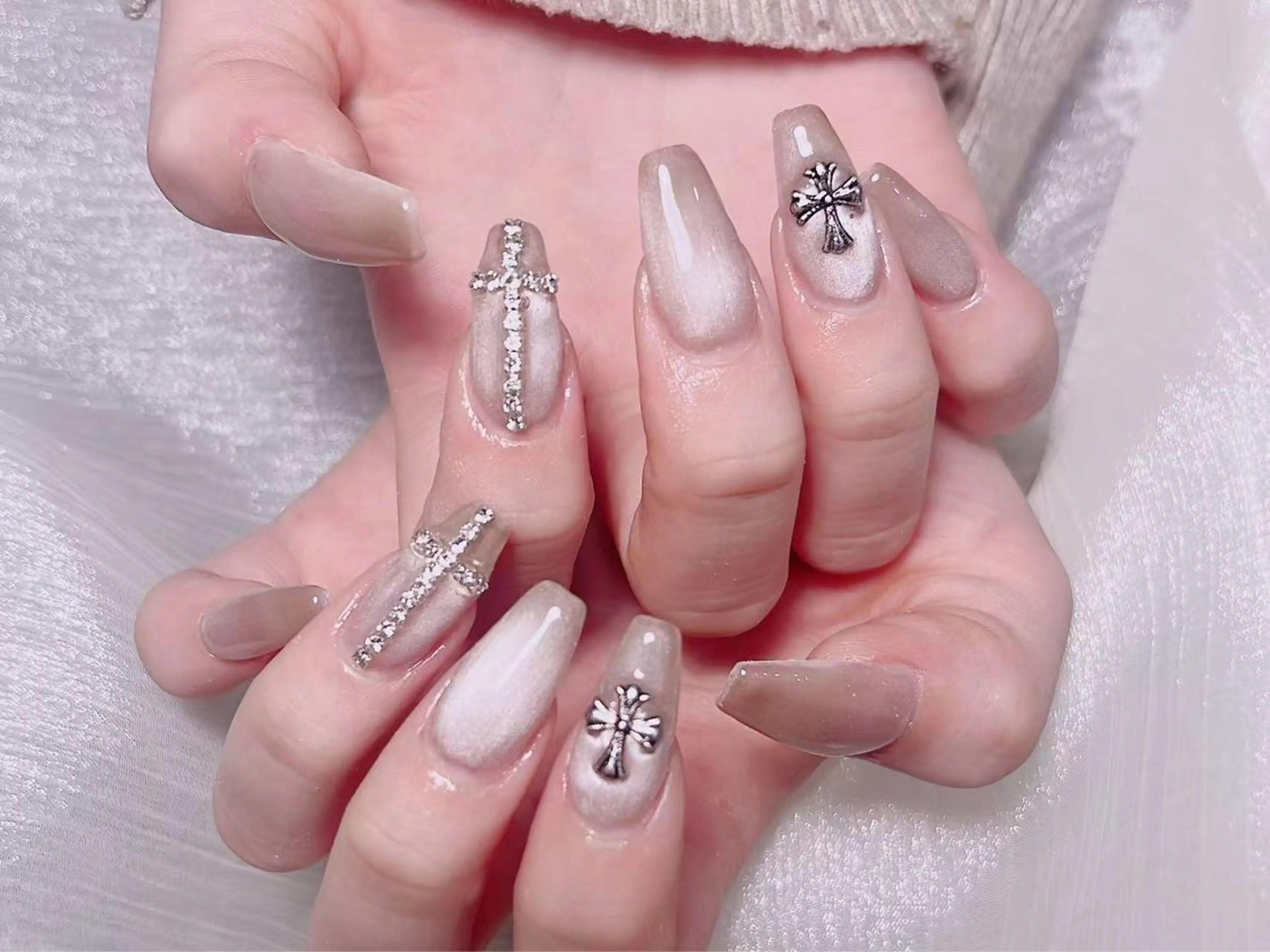 ネイル ハンドネイル Kari ネイルサロンのネイルデザイン