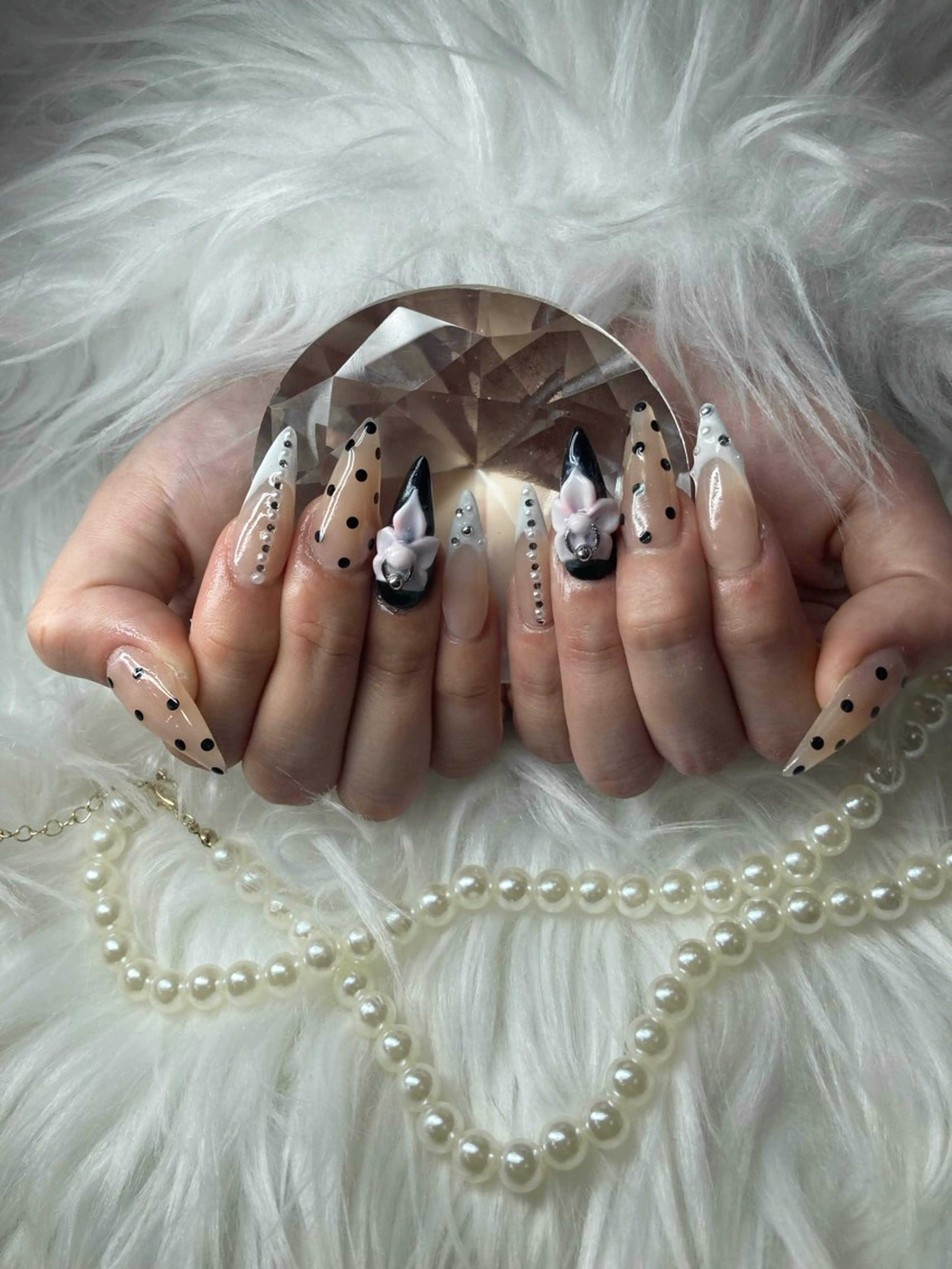 ネイル nailALBA 安蒜良彰のネイルデザイン