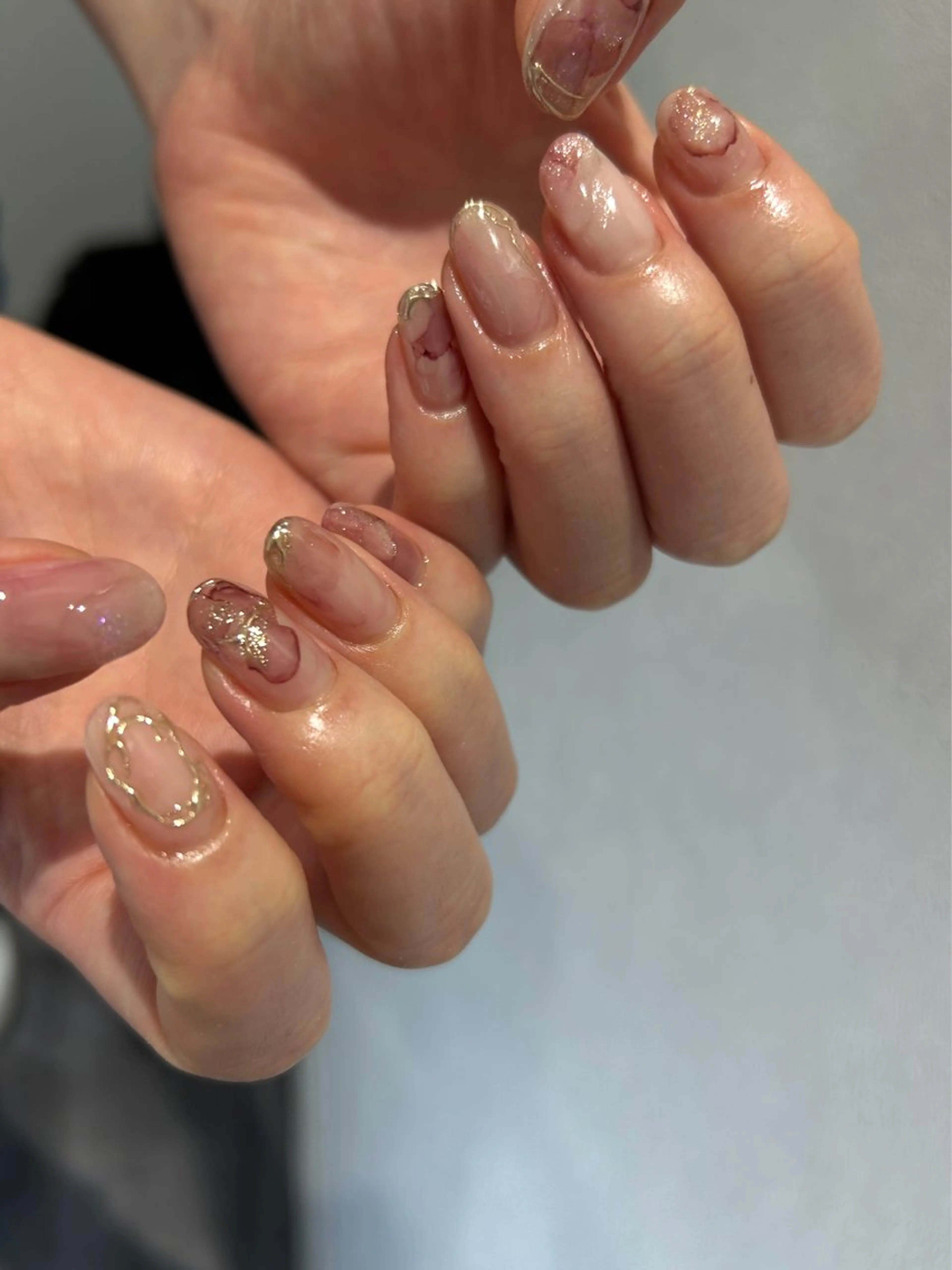 ネイル ハンドネイル NINEnami ニュアンスネイルのネイルデザイン