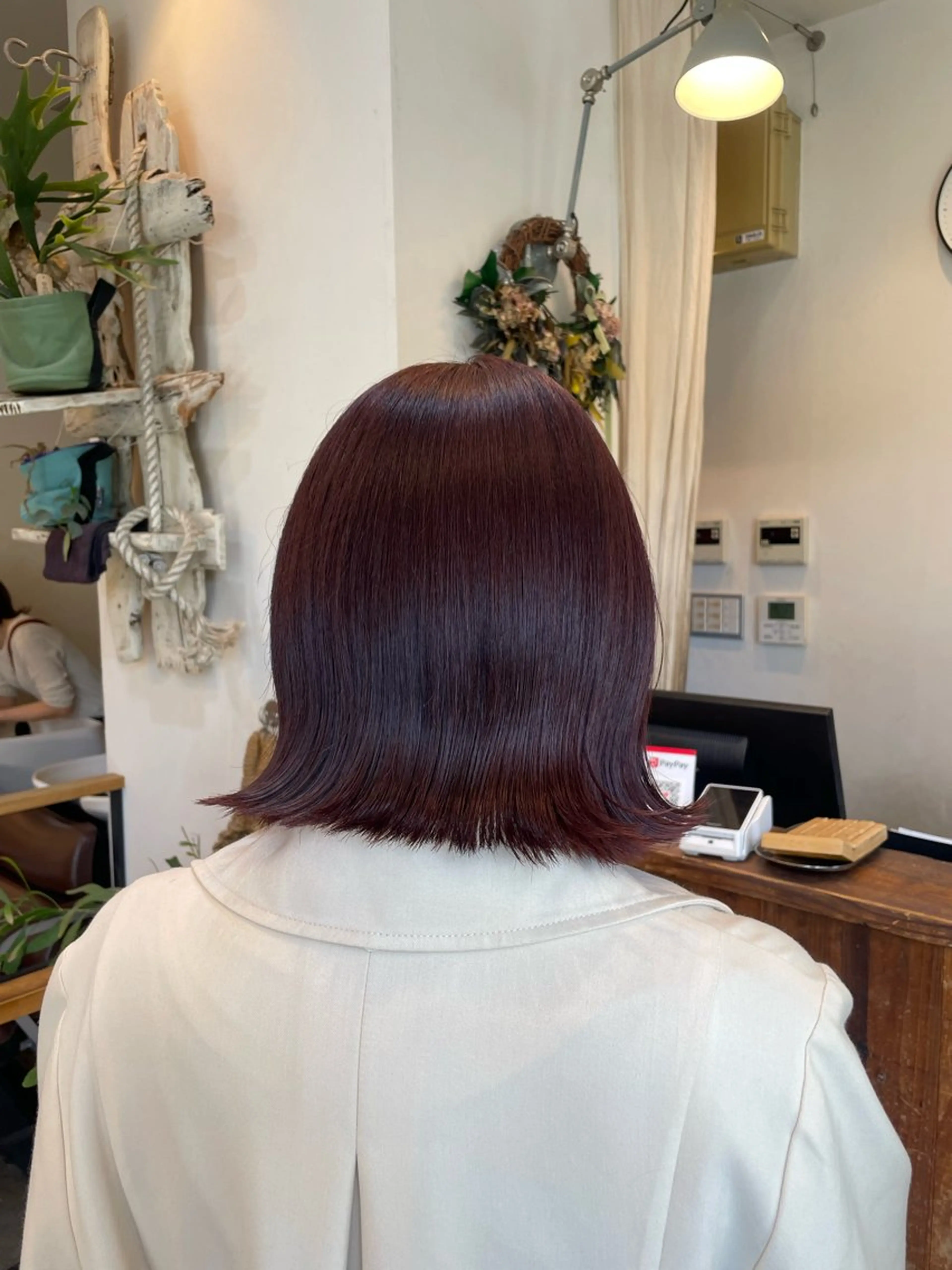 カラー ヘアカラー トリートメント ayane / ロングレイヤーカットのヘアスタイル