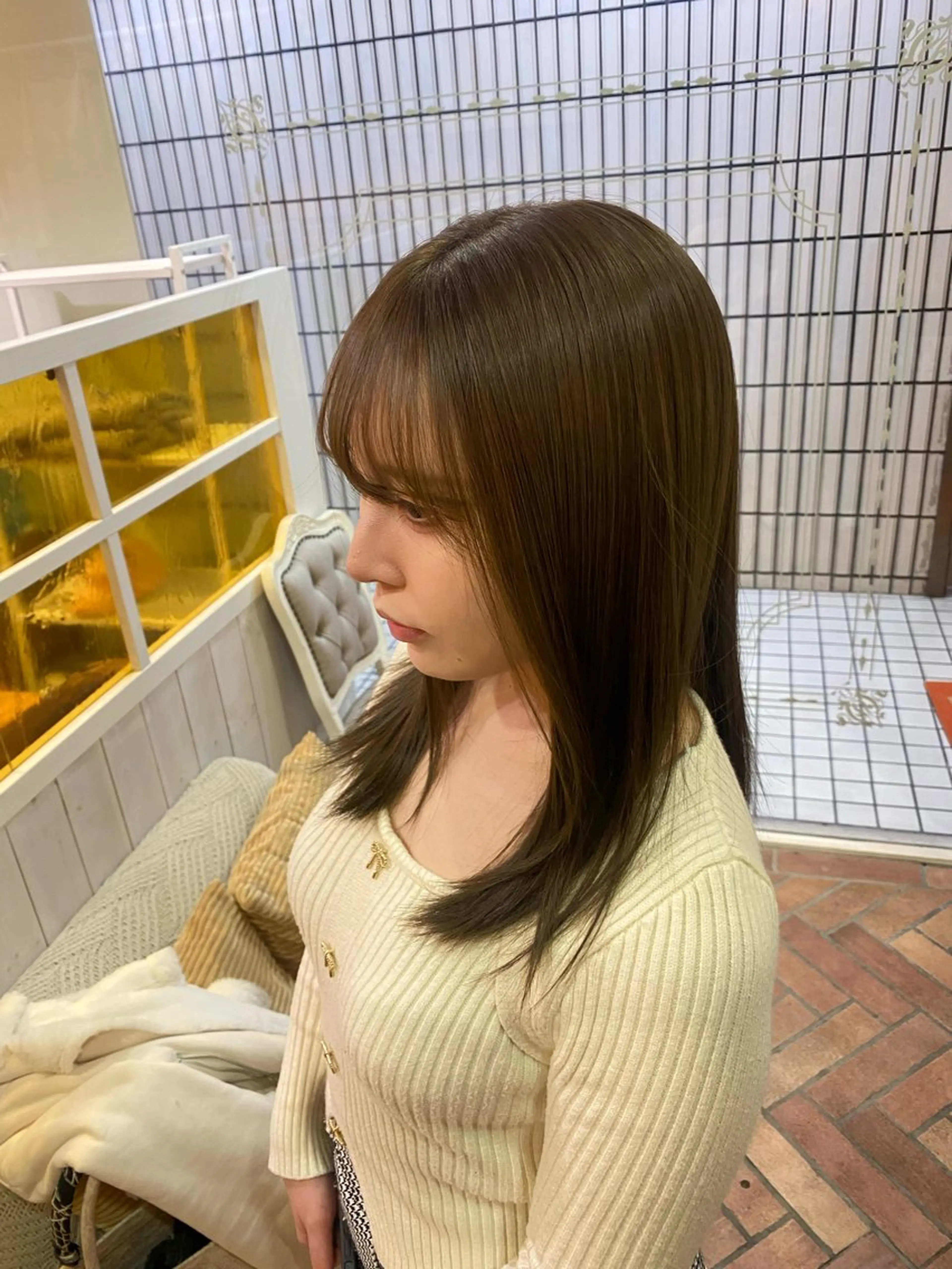 セミロング カラー ブリーチ ブリーチなしカラー オリーブカラー ヘアカラー トリートメント 🍀ブリーチ/艶カラ ー🍀 コイケのヘアスタイル