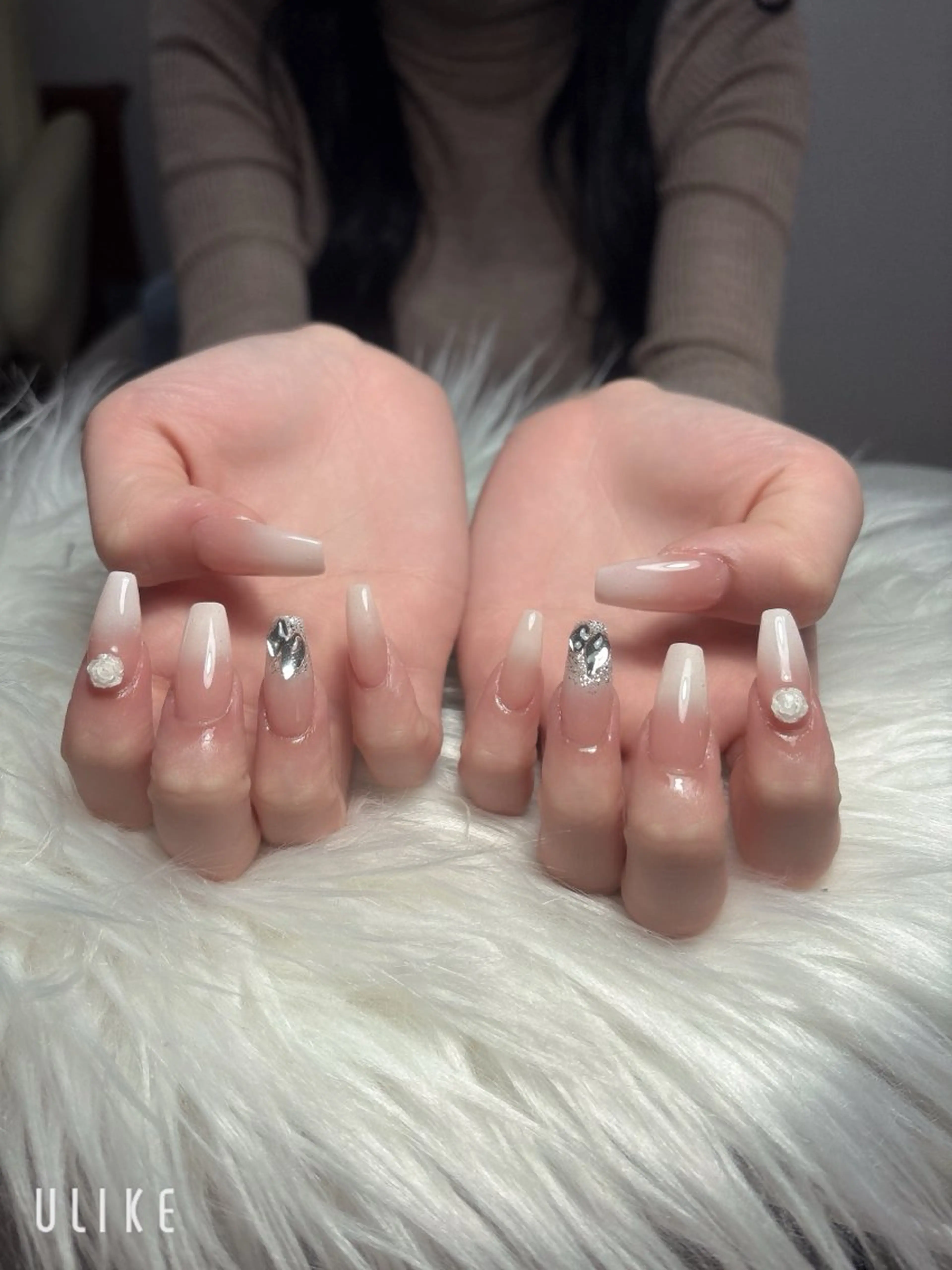 長さ出し10本+ワンカラー+デザイン2本の写真