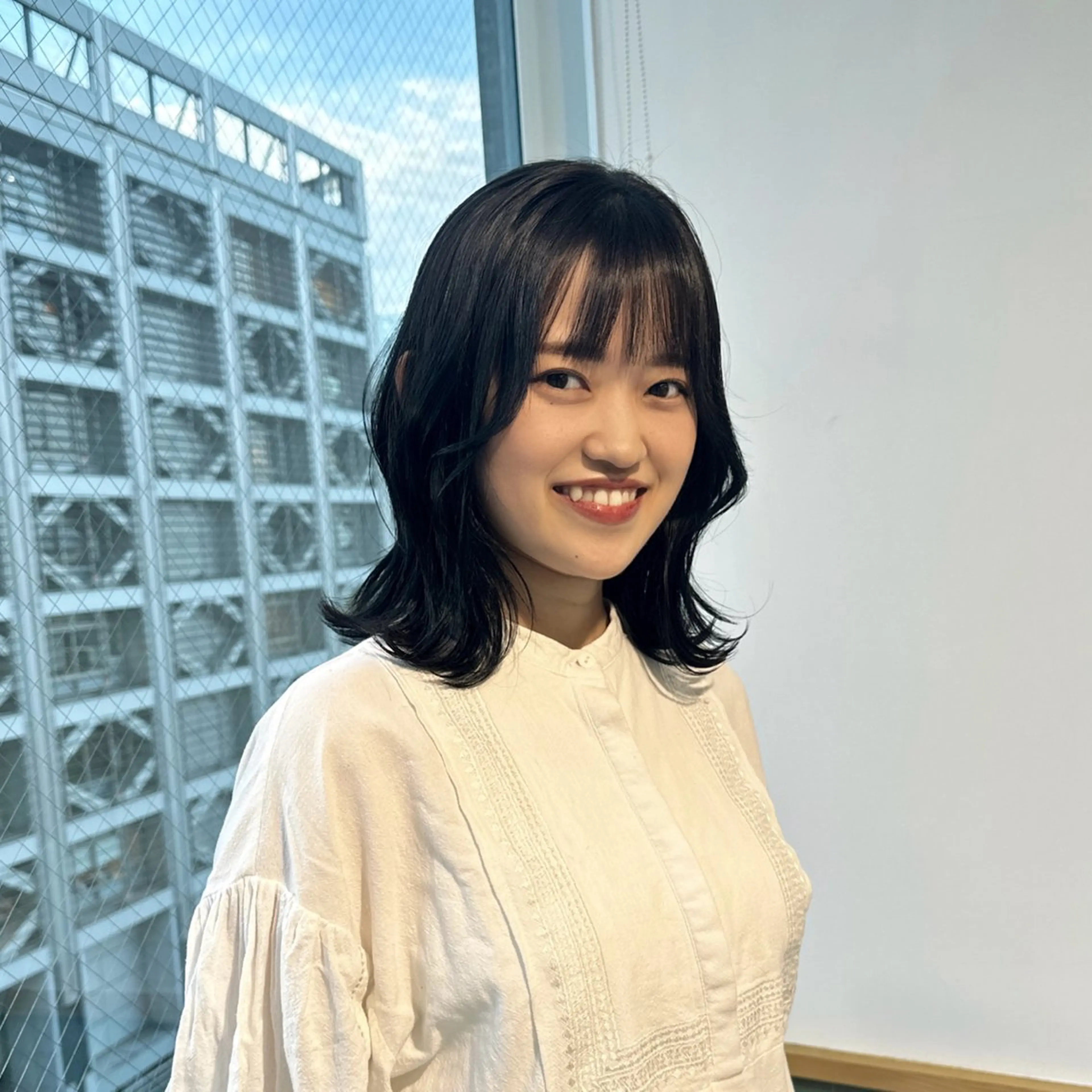 ミディアム カラー カット ヘアカラー トリートメント ブリーチなし/レイヤ ー特化🌈Tommyのヘアスタイル