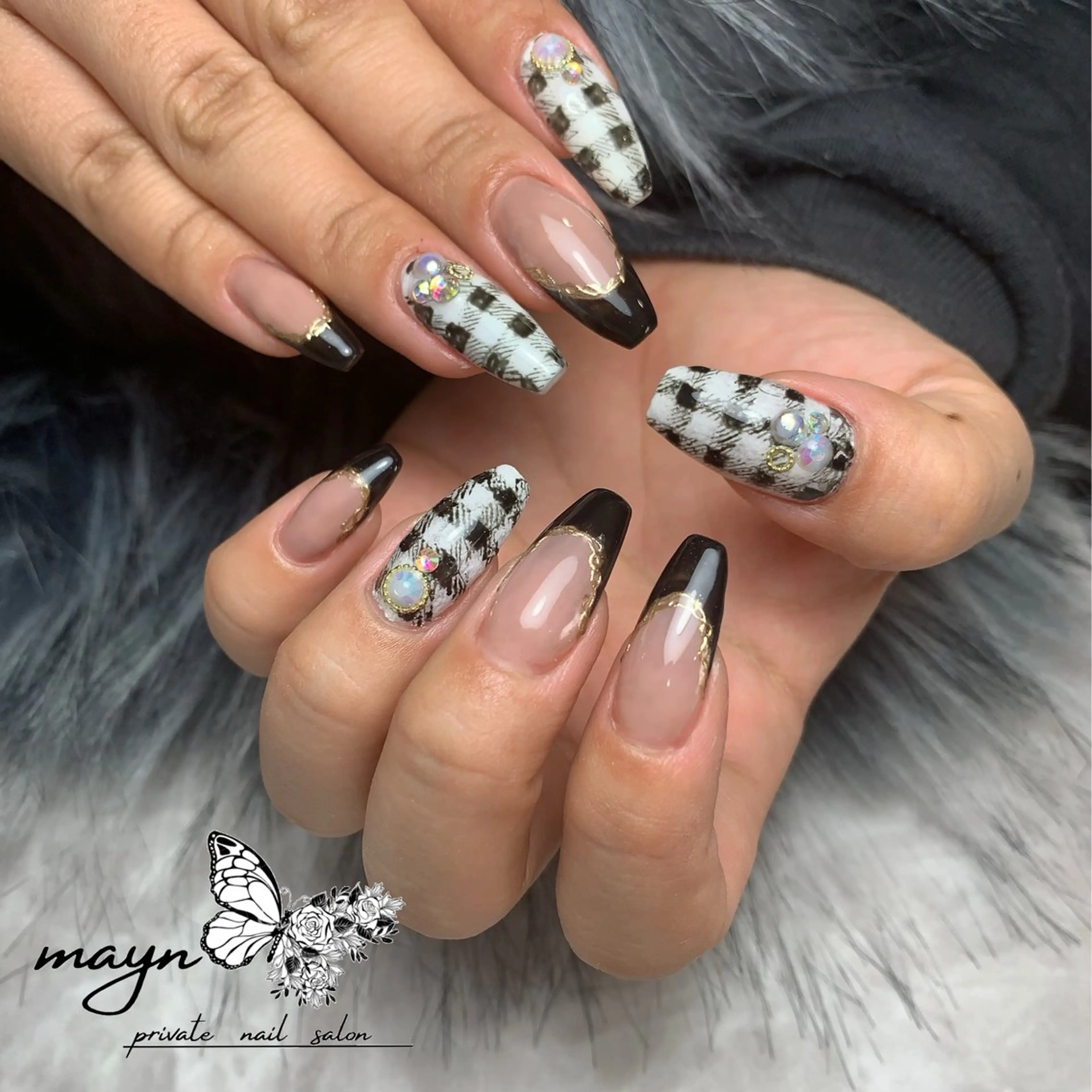 ネイル ﾈｲﾙｻﾛﾝ Vellのネイルデザイン