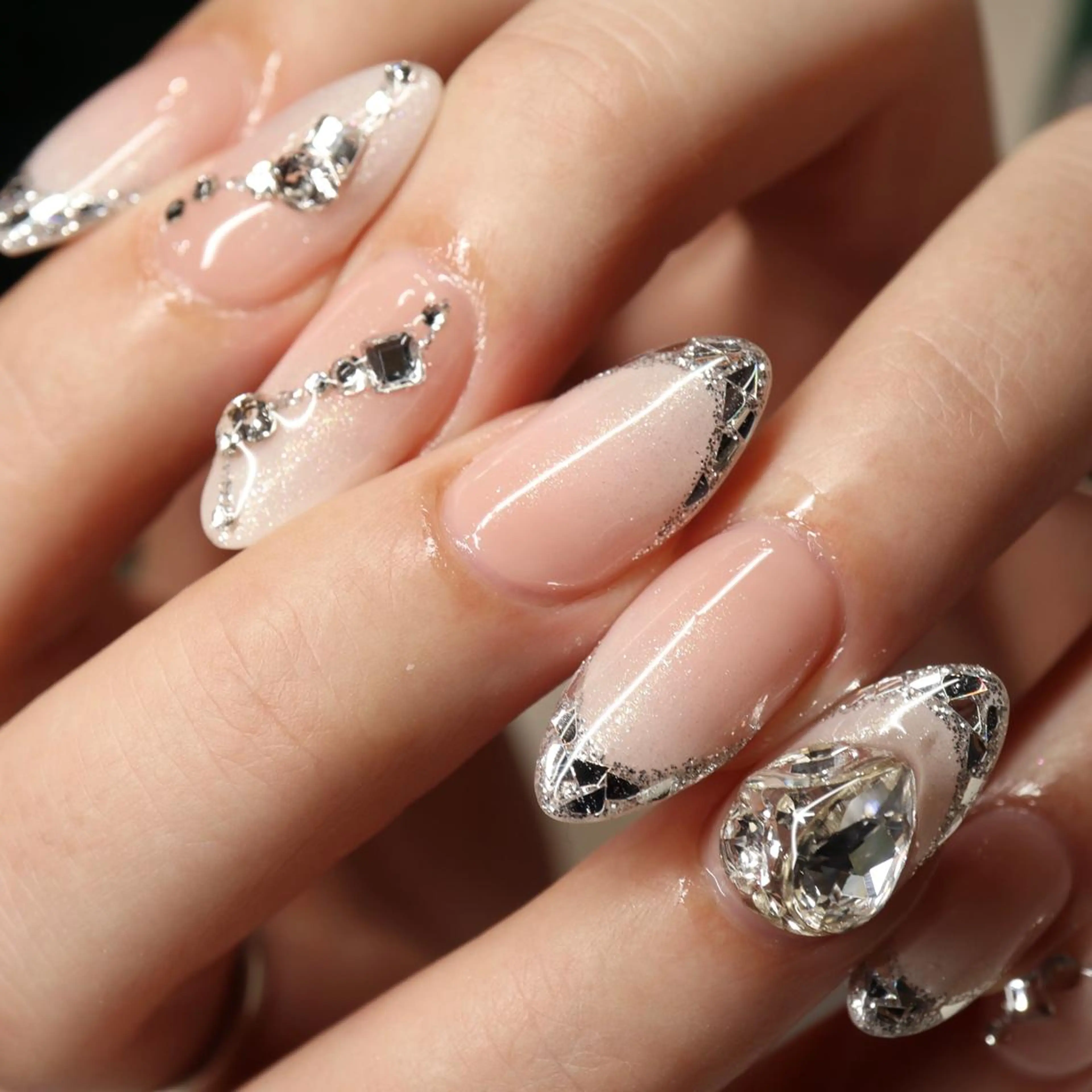 ネイル WEZU NAILのネイルデザイン