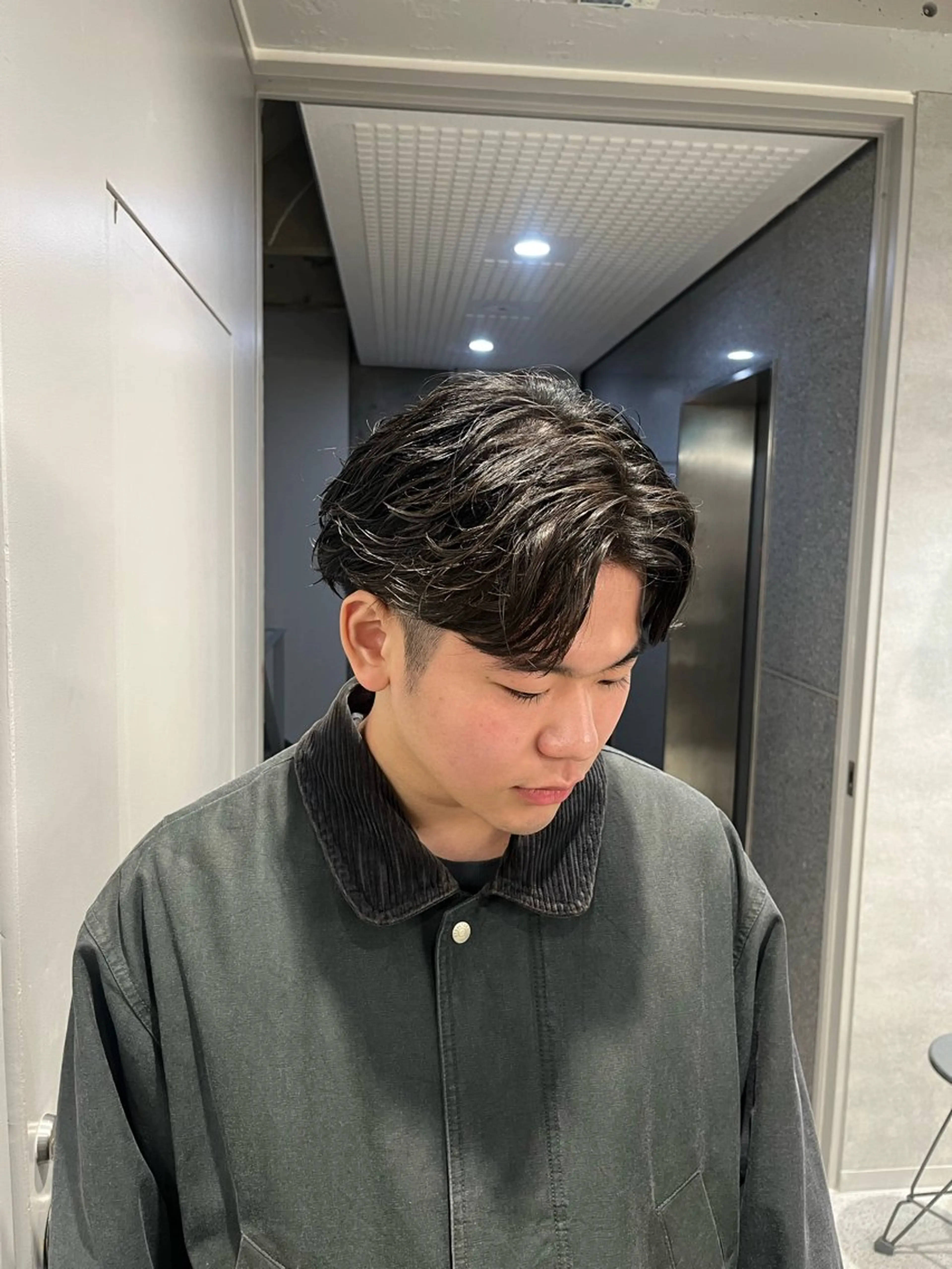 ショート カラー パーマ メンズ センターパート メンズパーマ スパイキーショート ショートヘア カット トリートメント ヘッドスパ ヘアセット 🔥メンズ 特化🔥菊水皐暉🔥のヘアスタイル