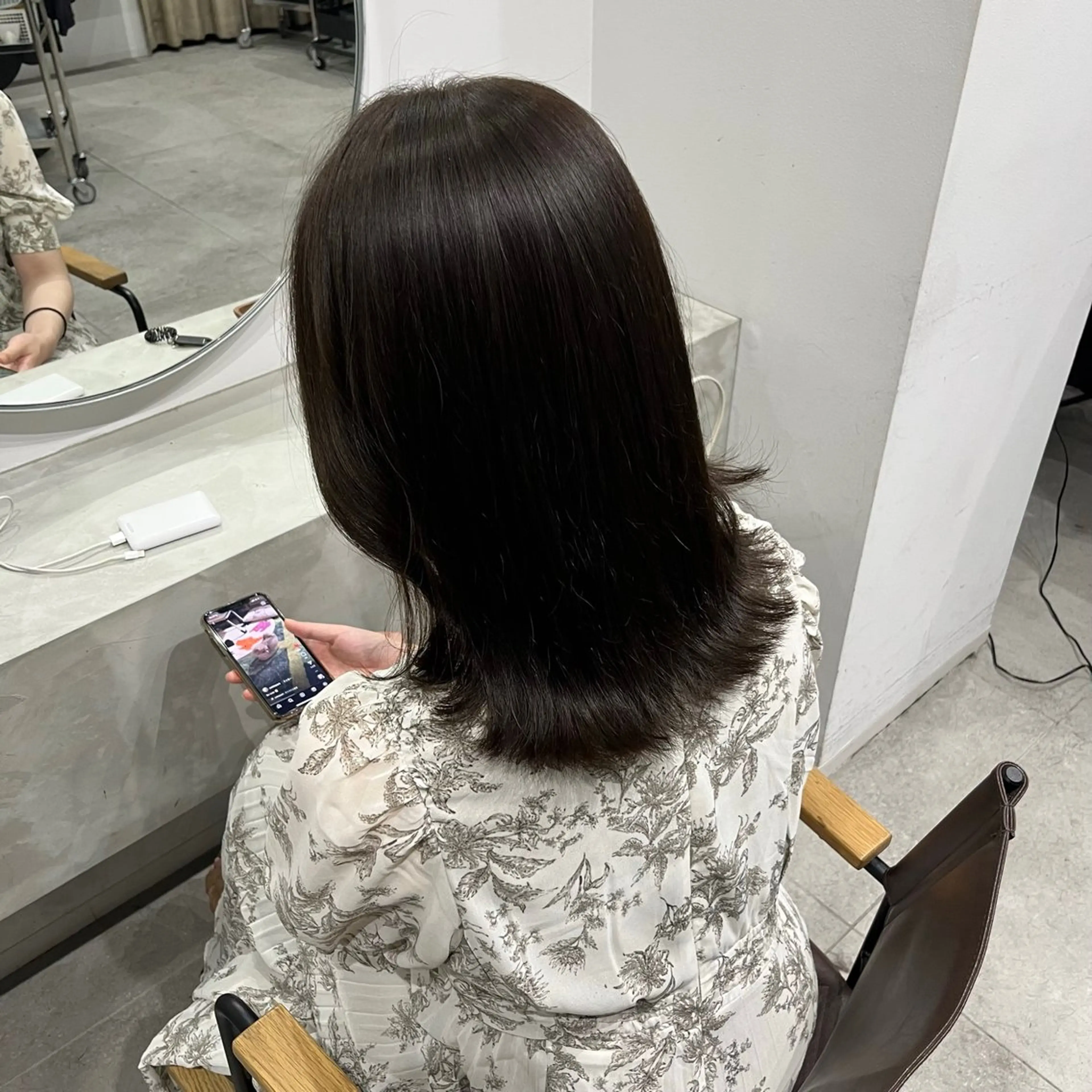 ミディアム カラー グレージュ オリーブグレージュ オリーブグレー カット ヘアカラー emma所属・RINA 韓国ヘア/半個室のヘアスタイル