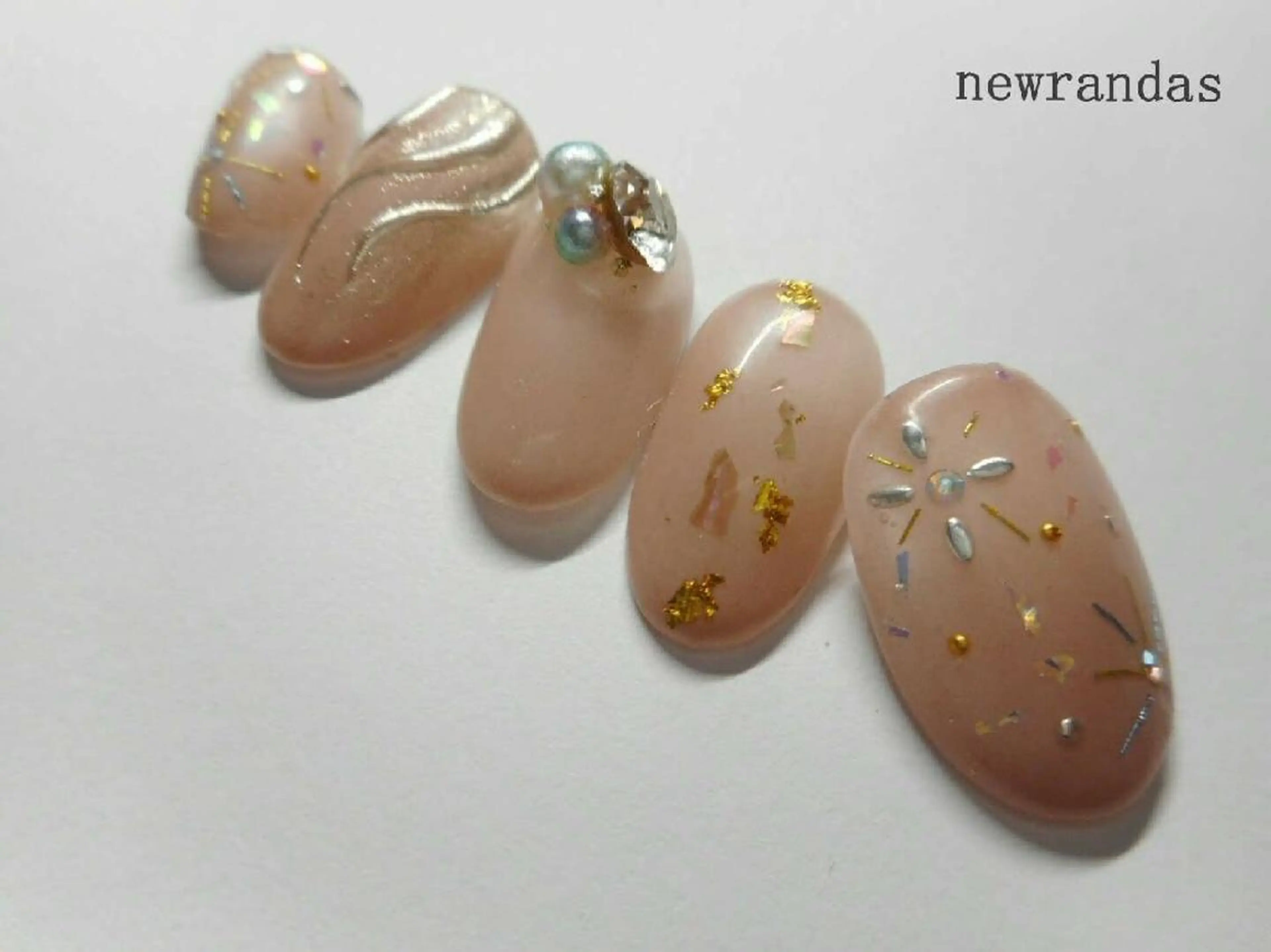 ネイル アートネイル newrandas hitomiのネイルデザイン