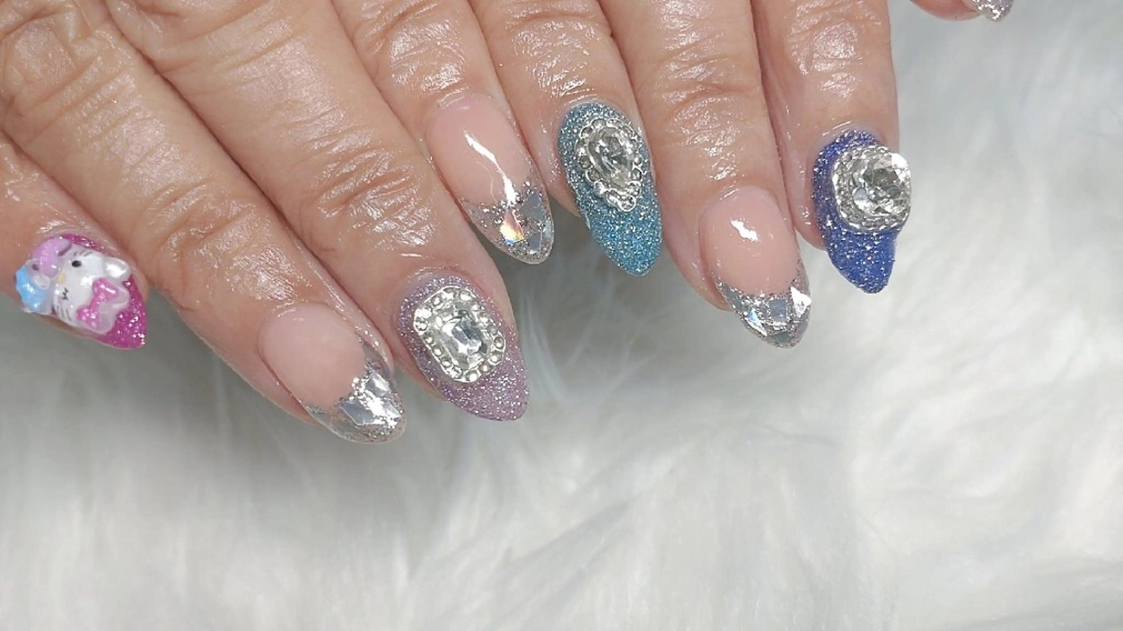 ネイル &A.nail .のネイルデザイン