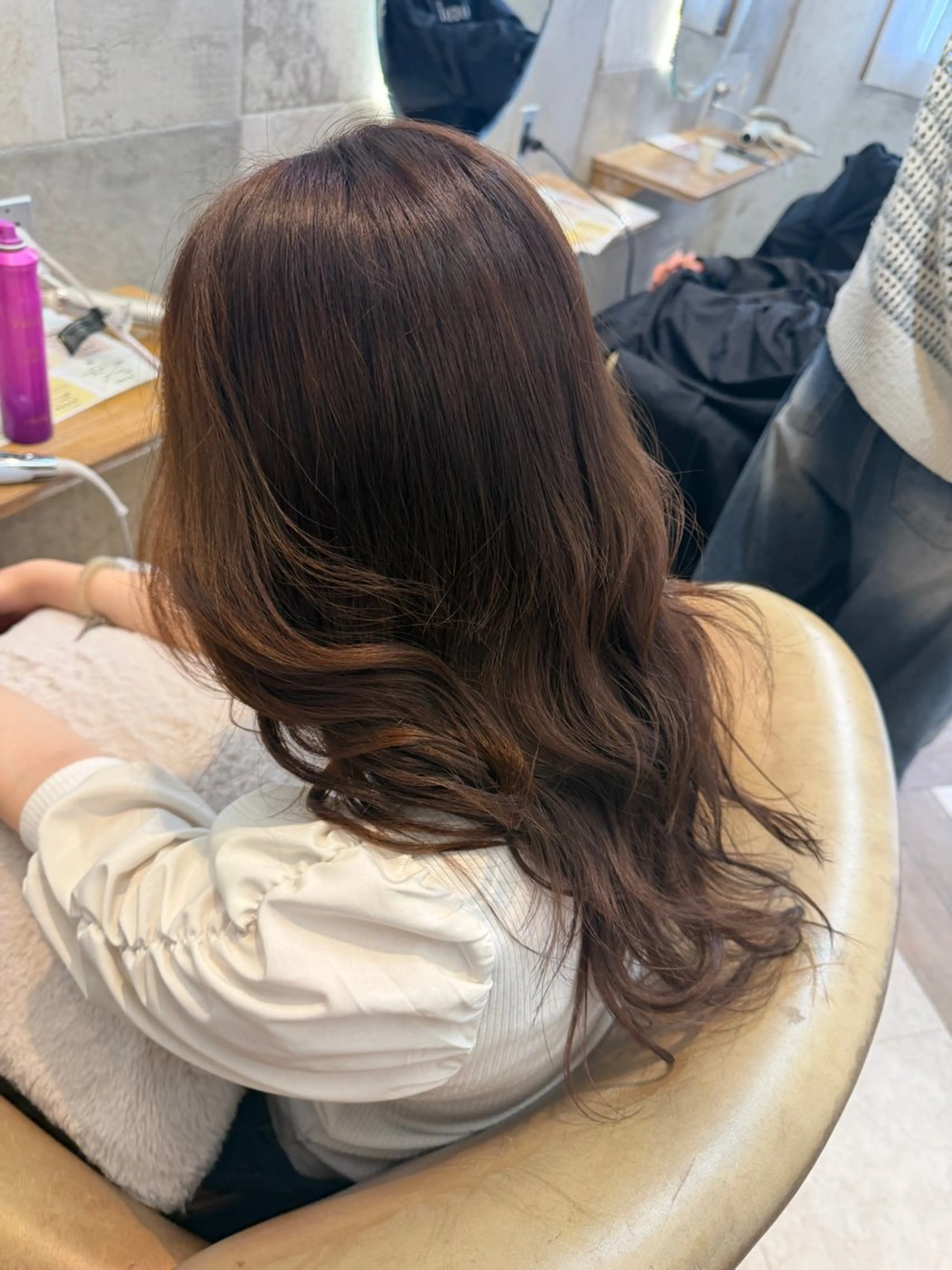 セミロング ヘアカラー 橋本 りくのヘアスタイル