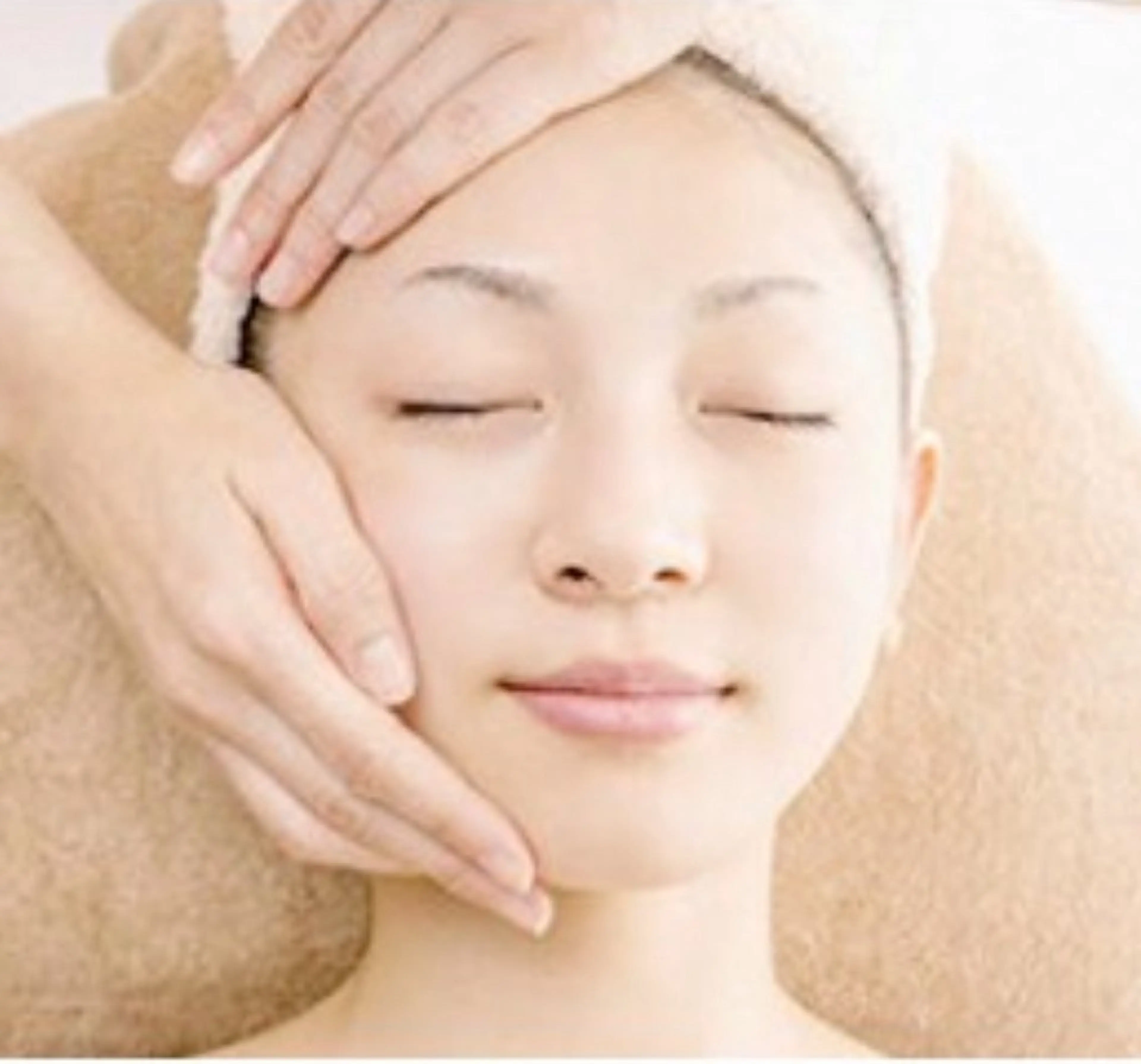 ハリツヤ透明感へ🌿フルフェイシャルエステの写真