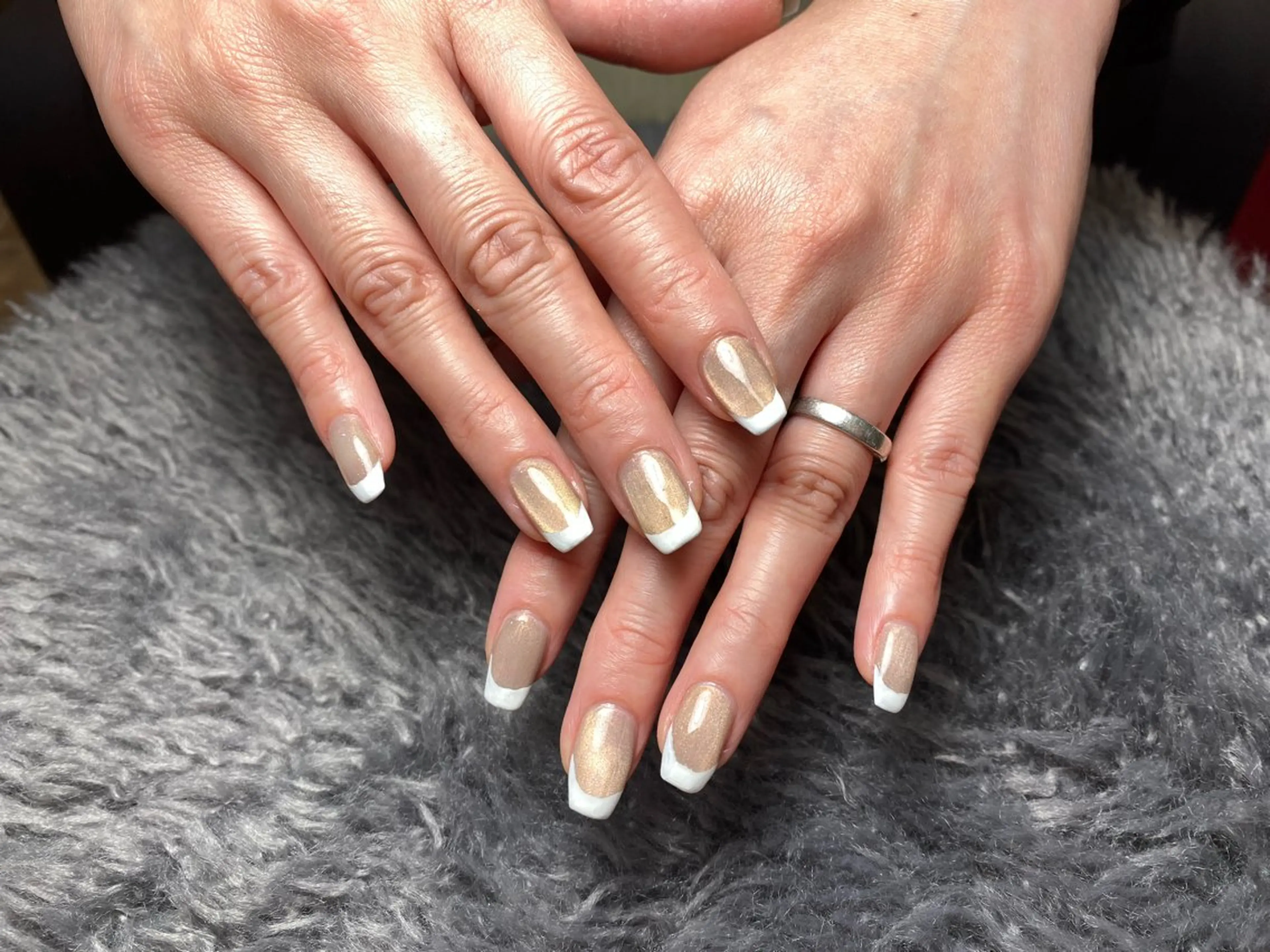 🌷オフ🈚️🎀フレンチネイル【オフ無し1h】の写真