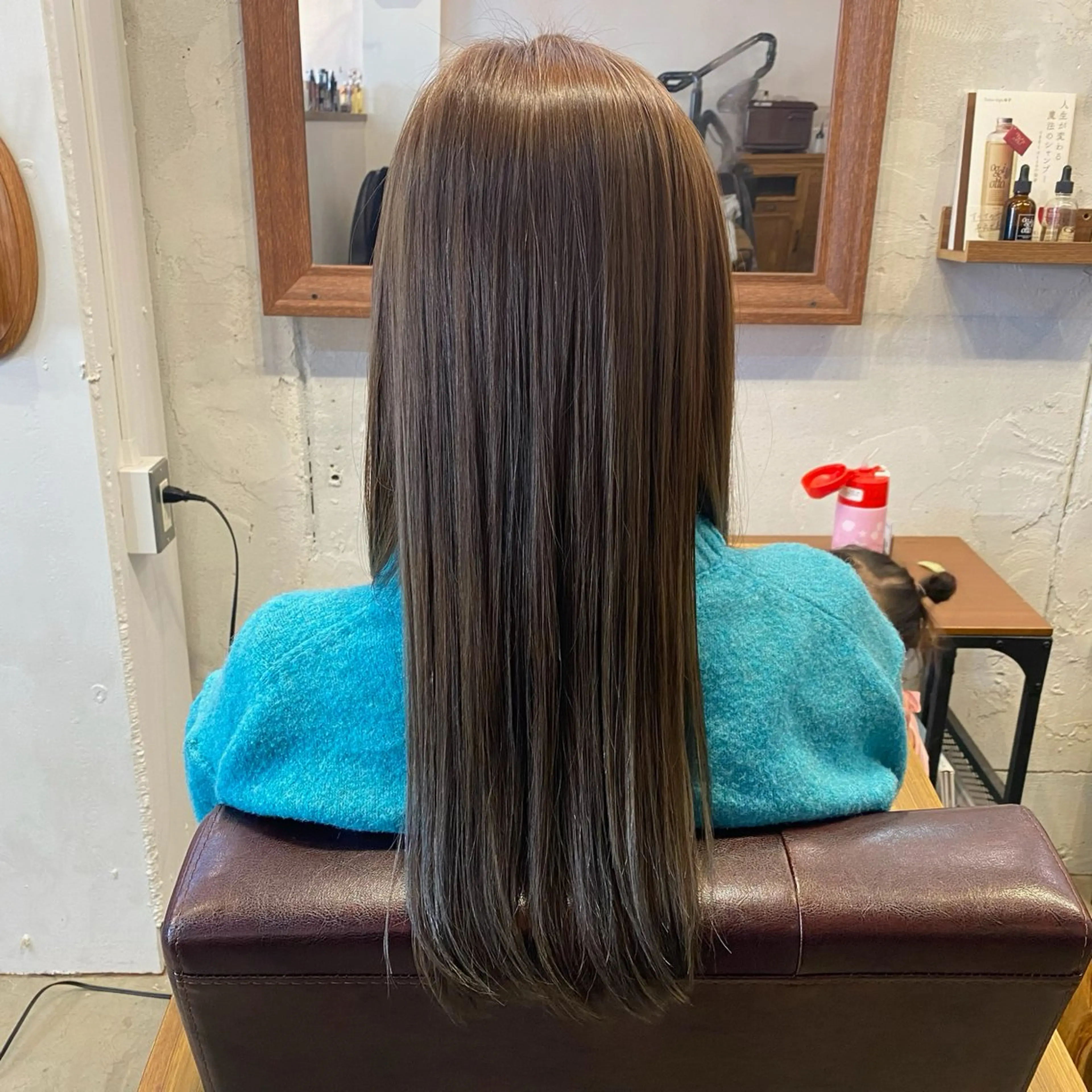 ロング カラー 'Inovel'所属・木宮 美緒のヘアスタイル