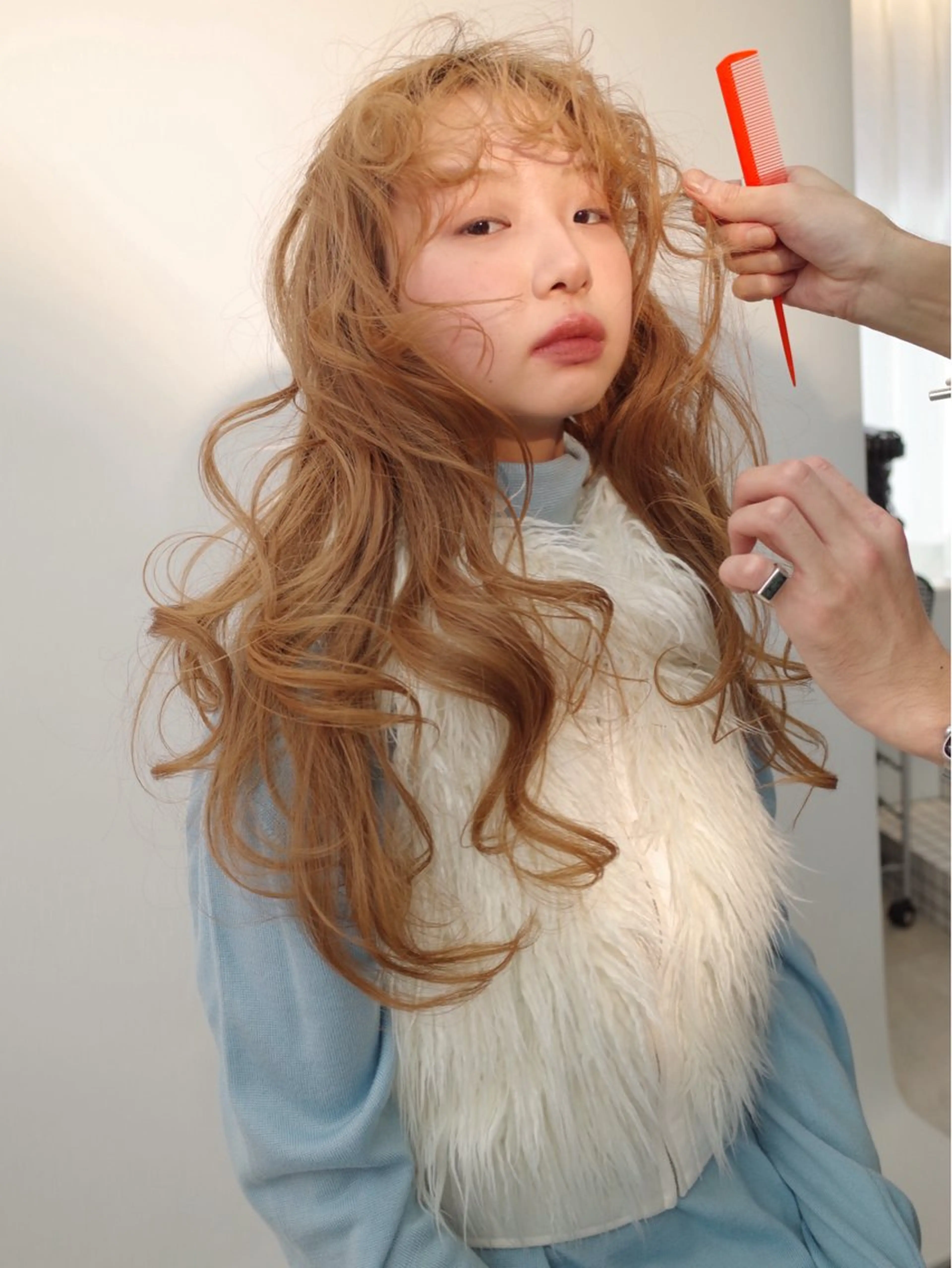 ロング カラー IDE AYANEのヘアスタイル