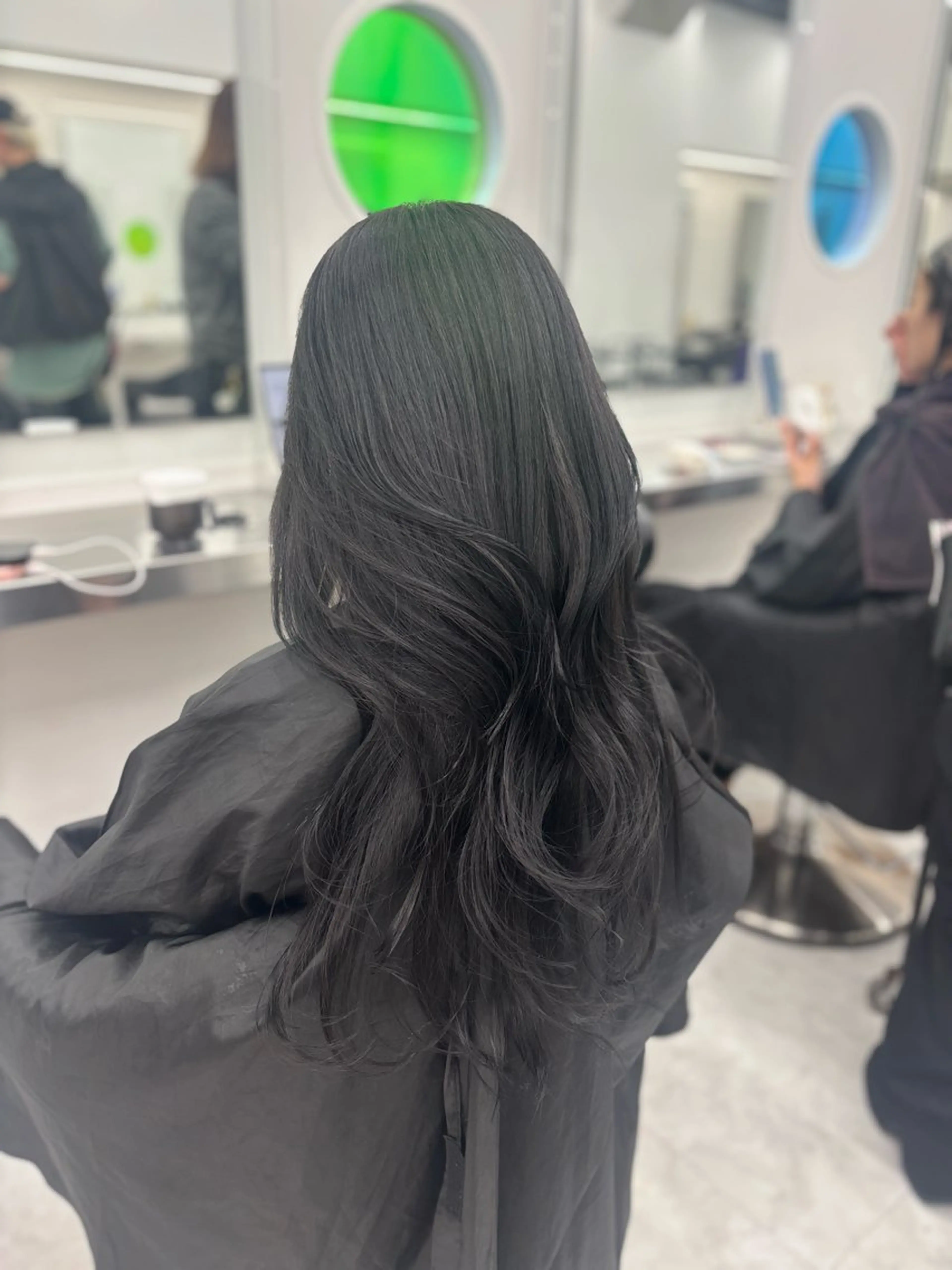 カラー カット ヘアカラー 韓国風暗髪ヘア🤍 🫧MIREIのヘアスタイル