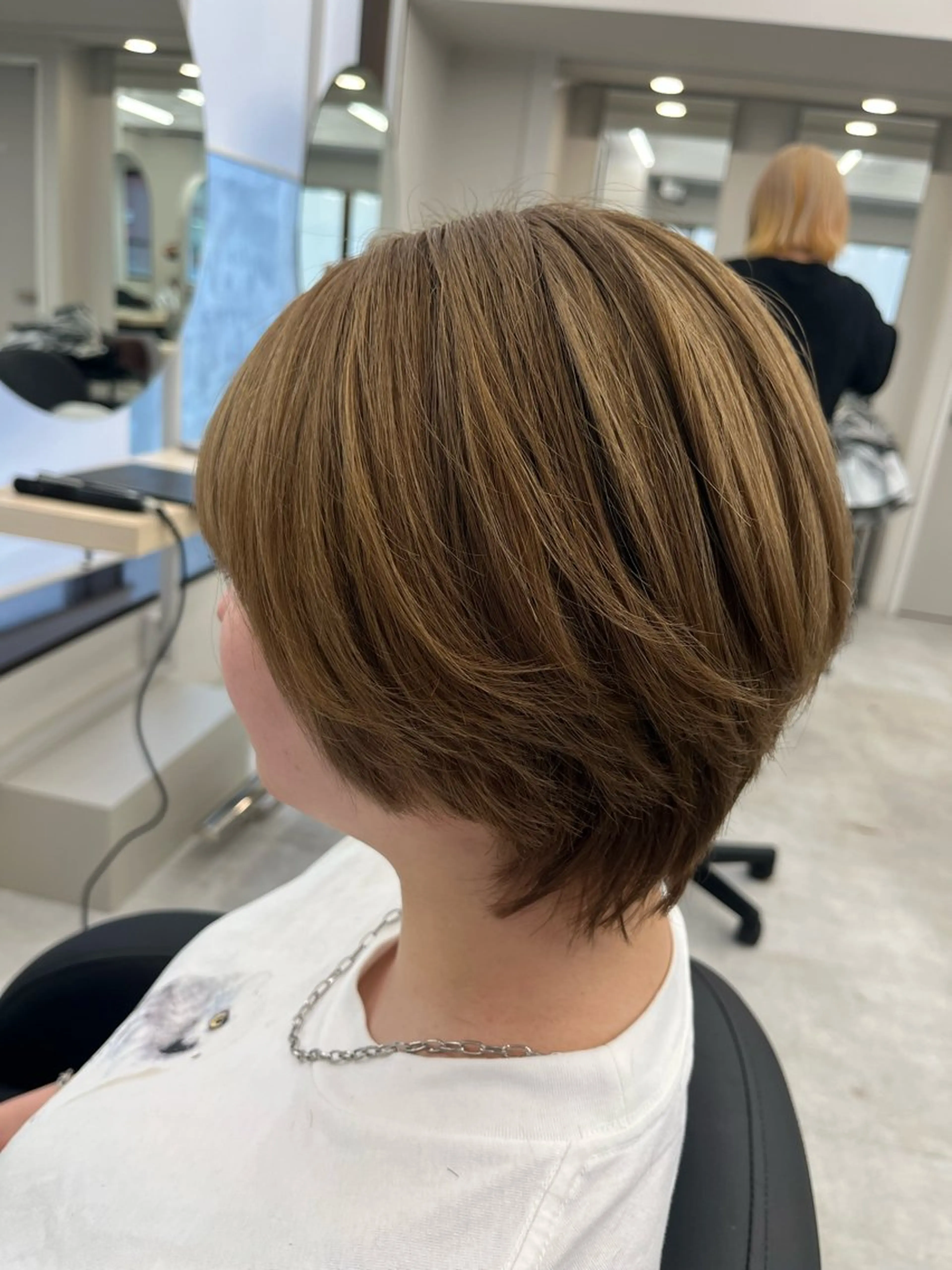 ショート カラー カット ヘアカラー トリートメント michiru 【EIGHT 札幌】のヘアスタイル