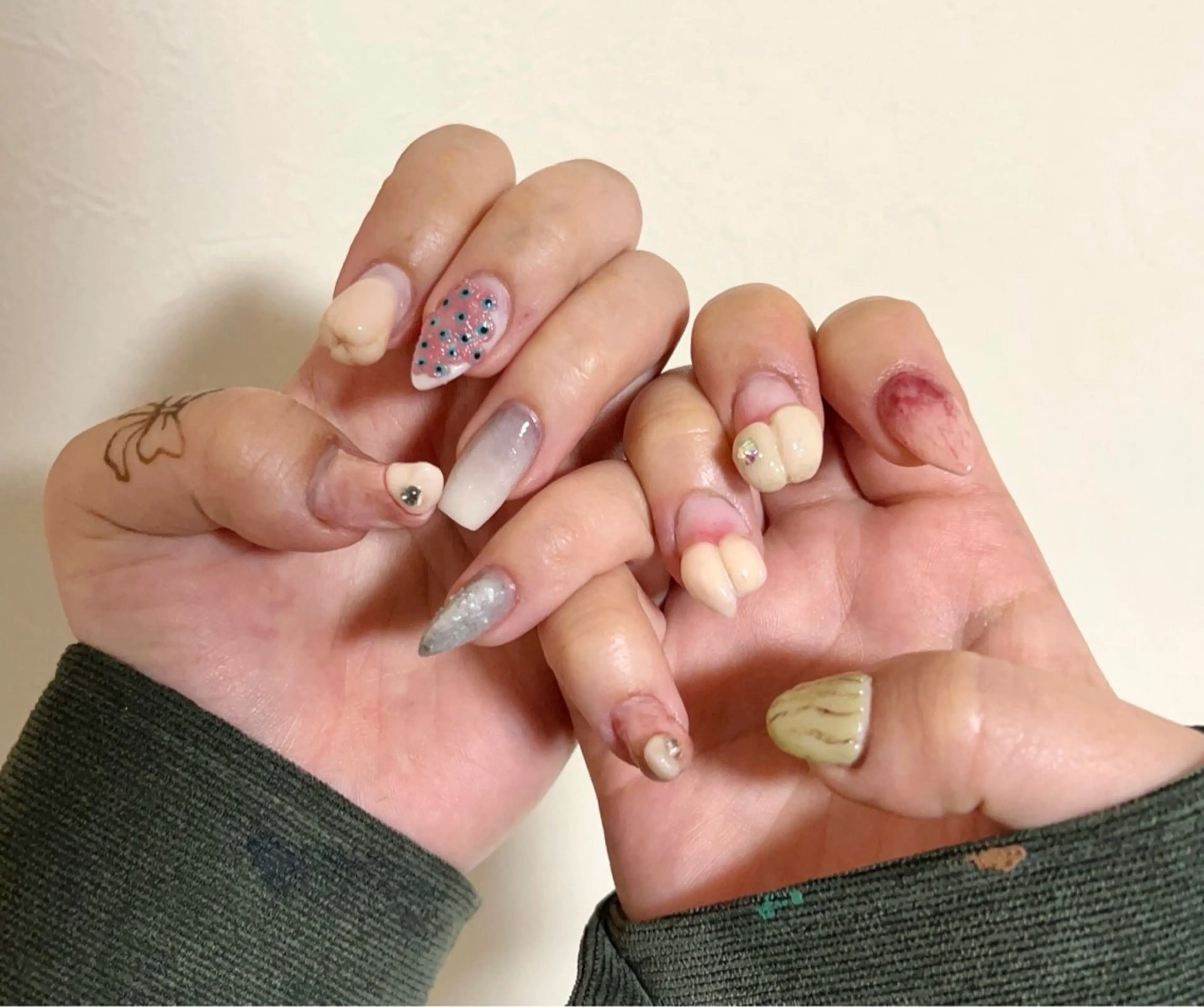 ネイル GO TODAY シェアサロン渋谷Orla店所属・Tohji ⠀のネイルデザイン