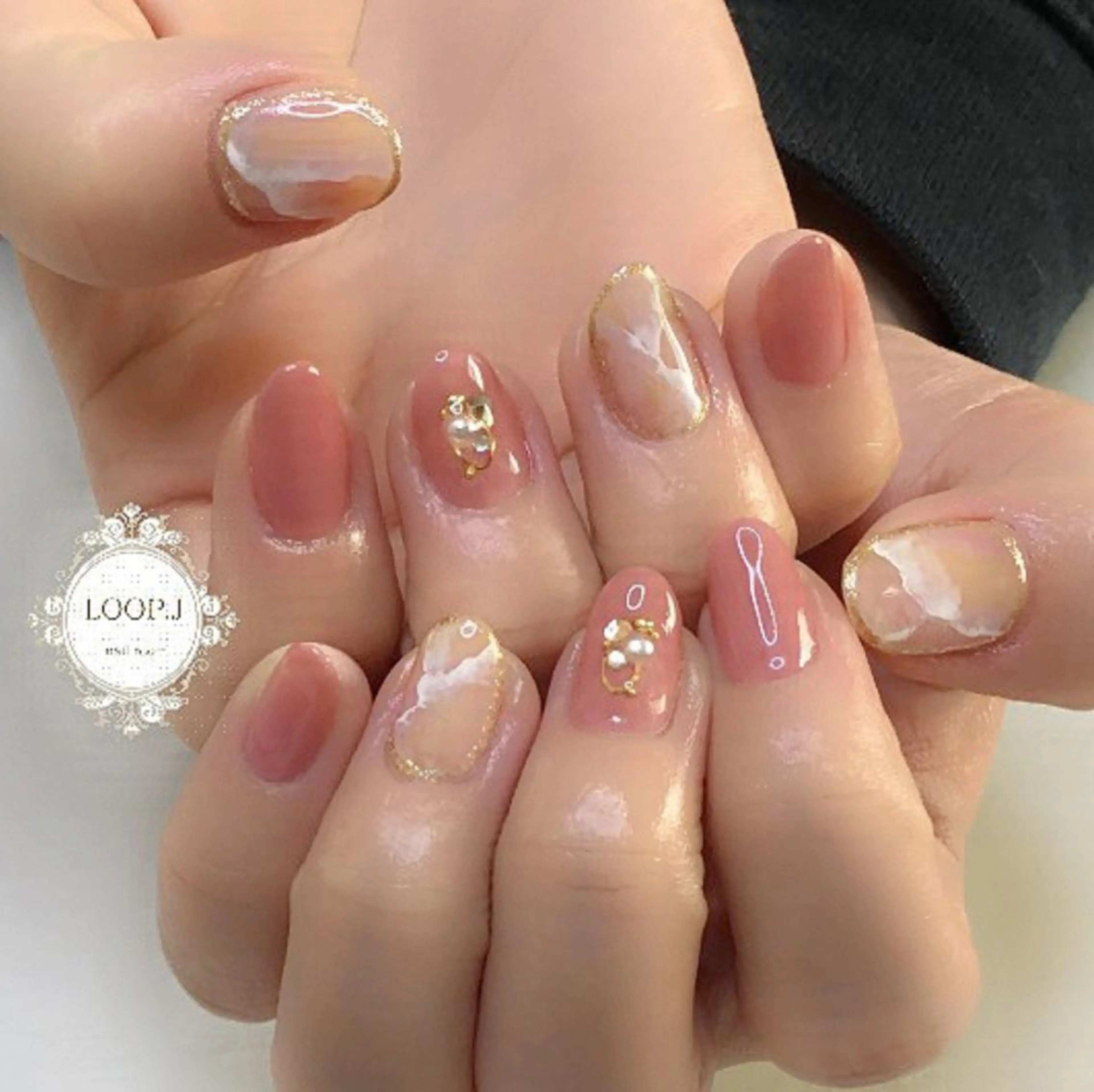 ネイル ハンドネイル おおくぼ めぐみのネイルデザイン