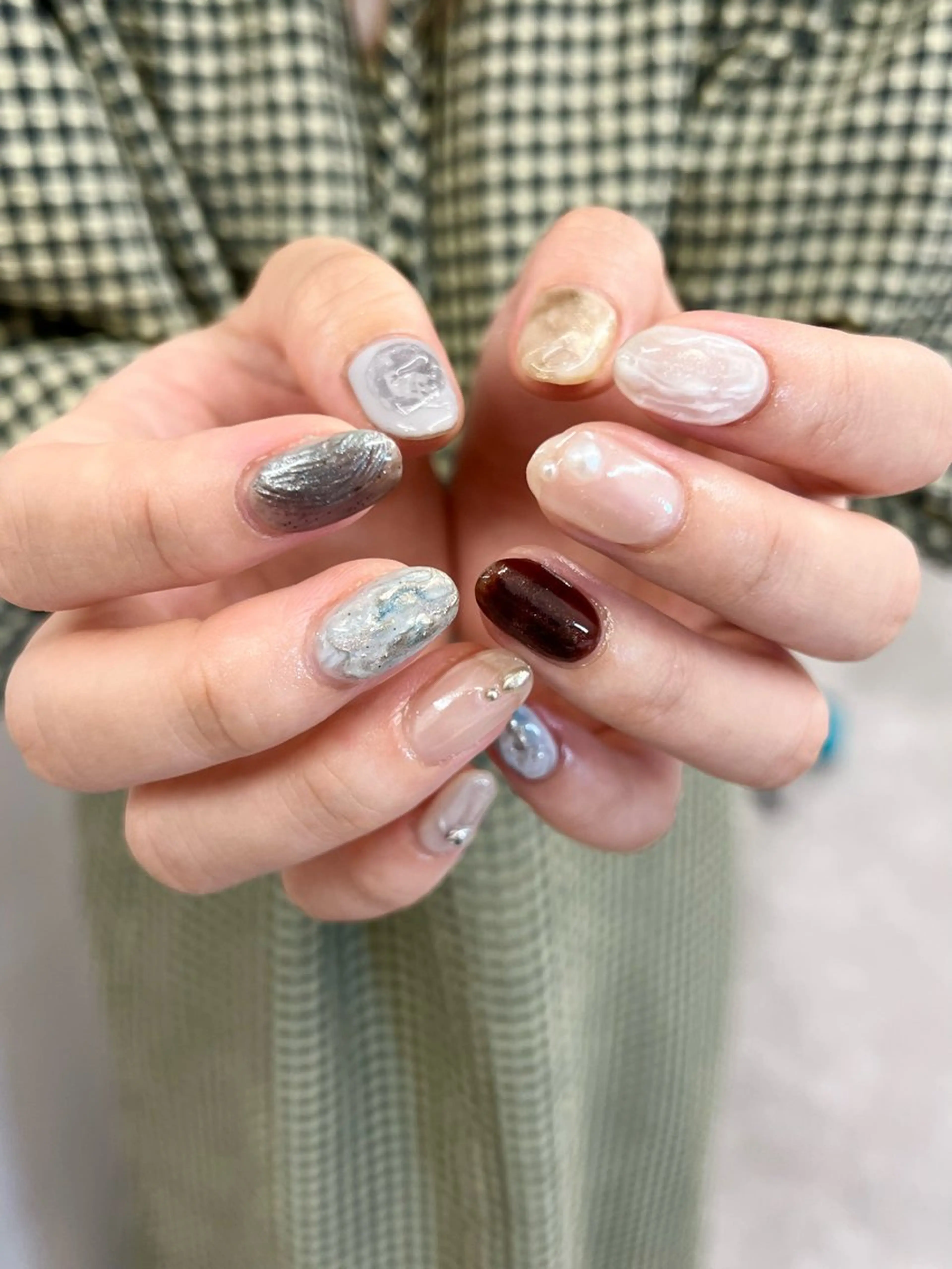 ネイル クリアネイル ジェルネイル マグネットネイル ニュアンスネイル パラジェル ハンドネイル ハンドケア Bana_ Nailのネイルデザイン